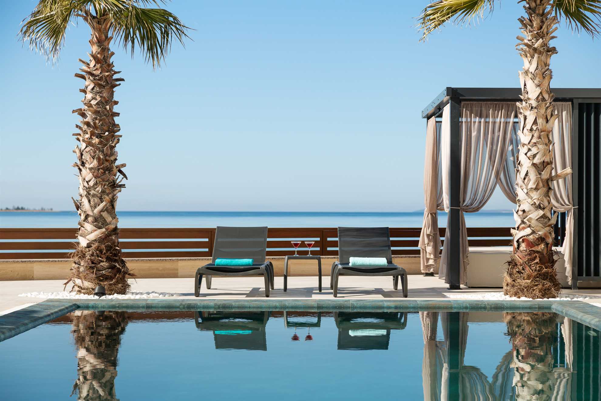 5 stars apartmant | seaview | just 20 m from beach