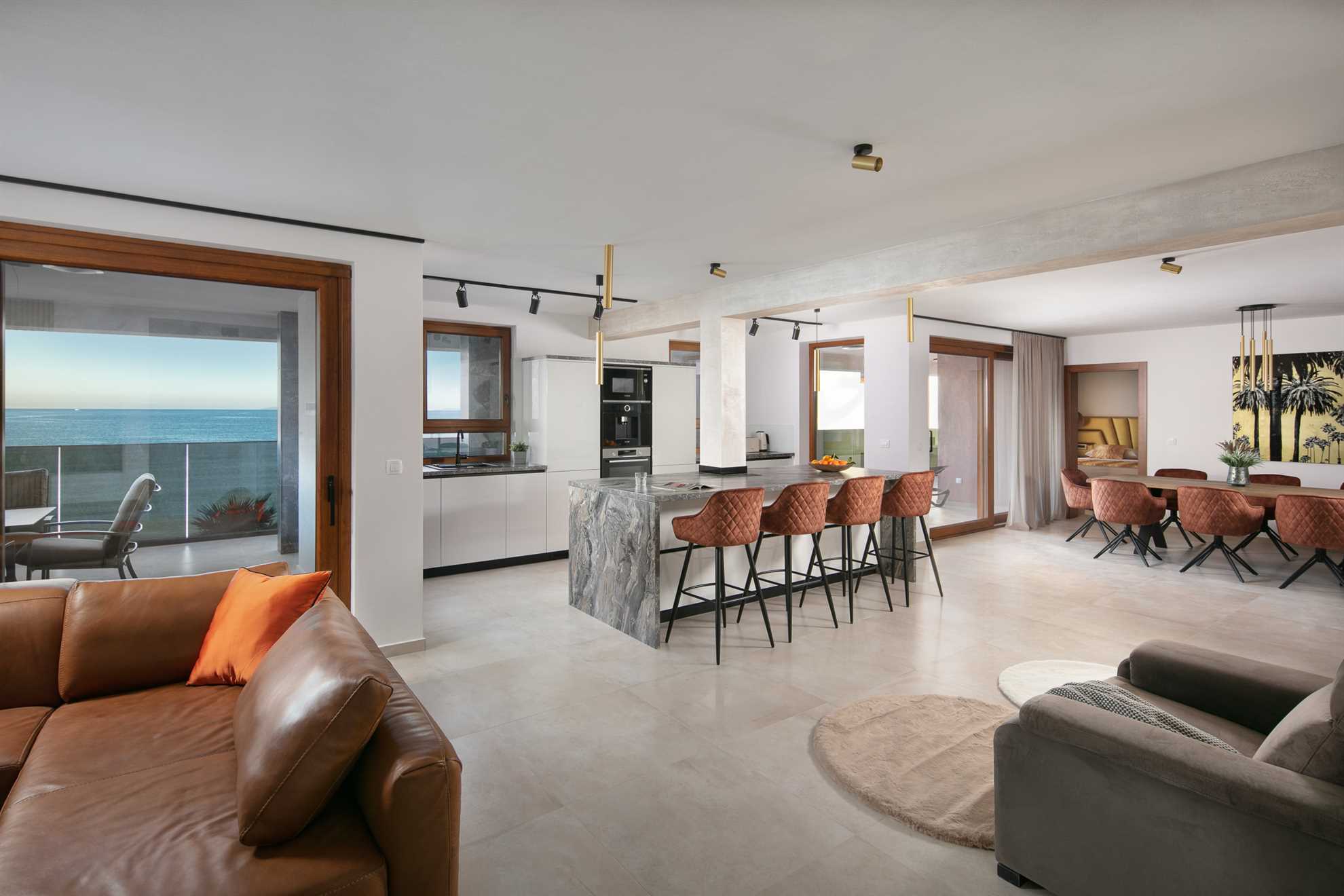 Luxorious apartment with sea view | just 20 m from beach | ideal for 4 persons