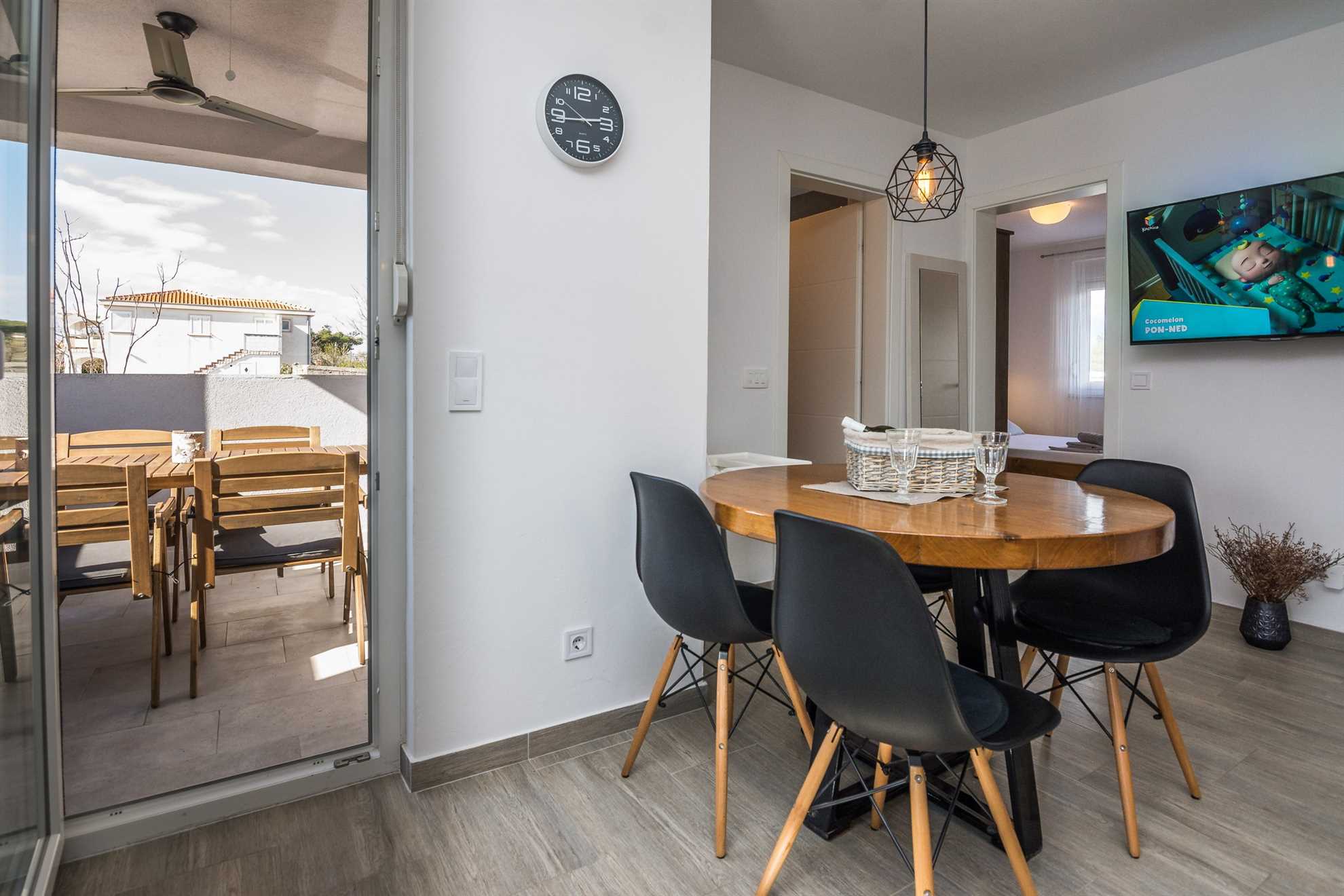 Modern apartment | ideal for 4-6 persons | 700m from the beach