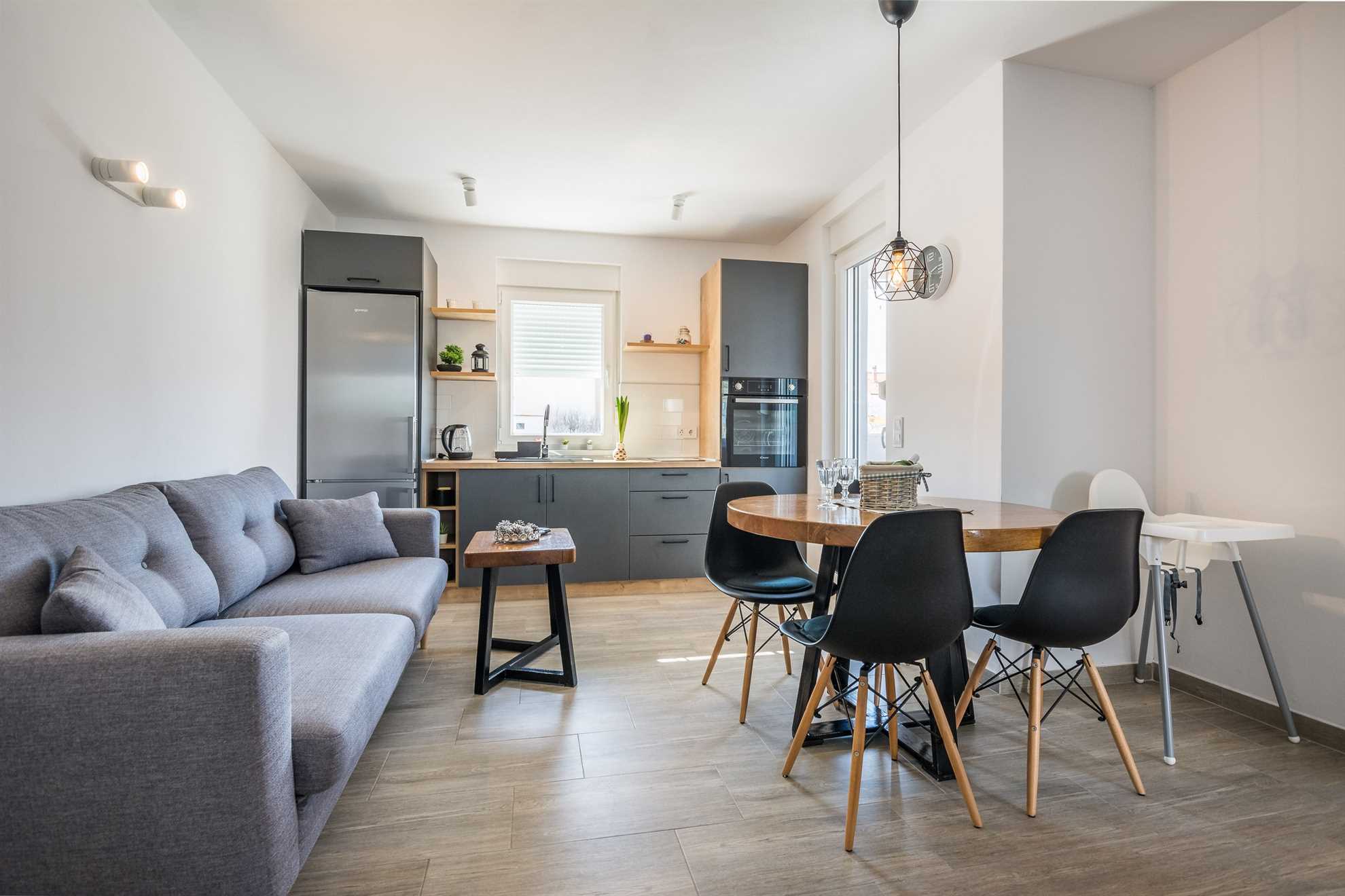 Modern apartment | ideal for 4-6 persons | 700m from the beach