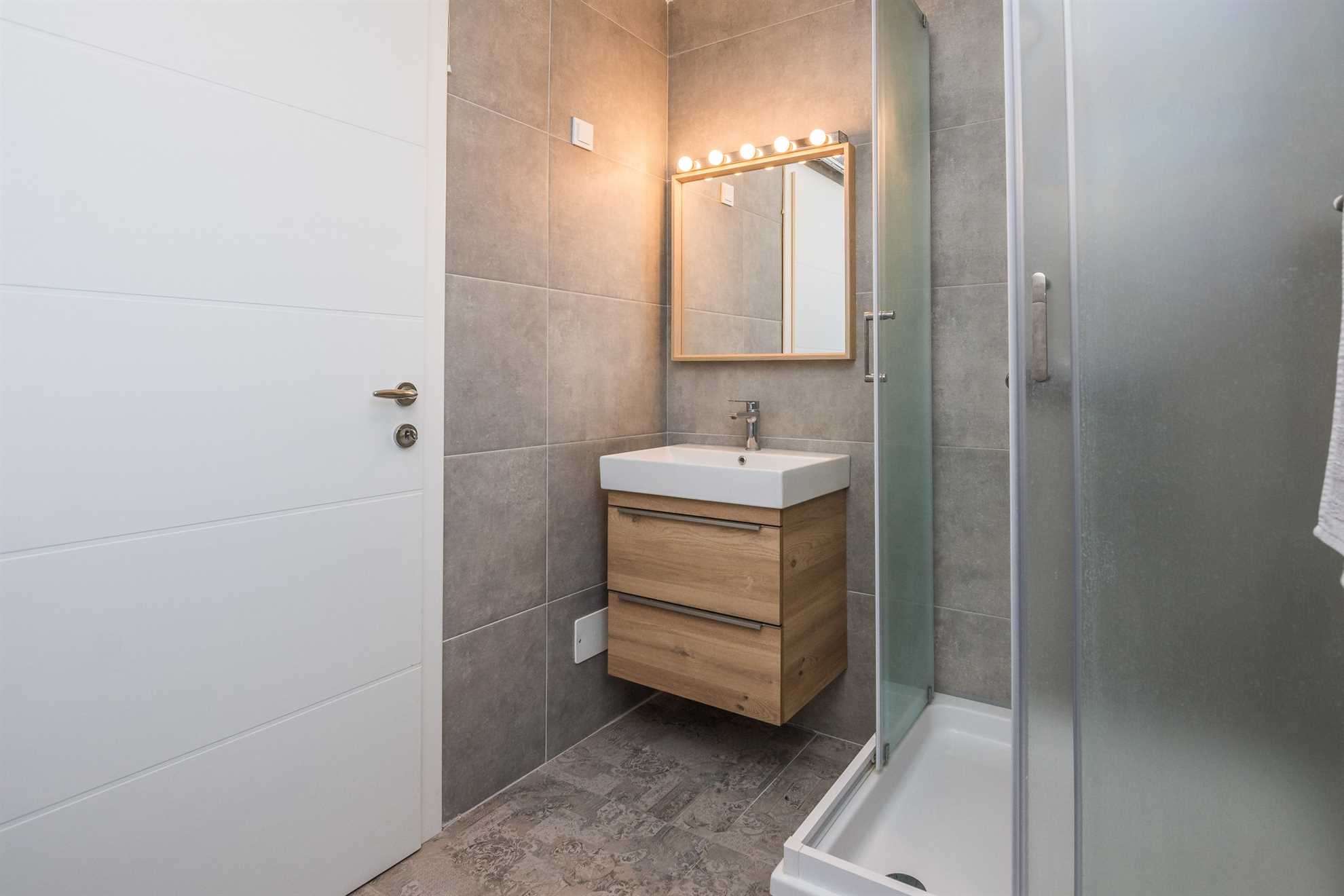 Newly furnished apartment | Quiet location | for 4-6 per.