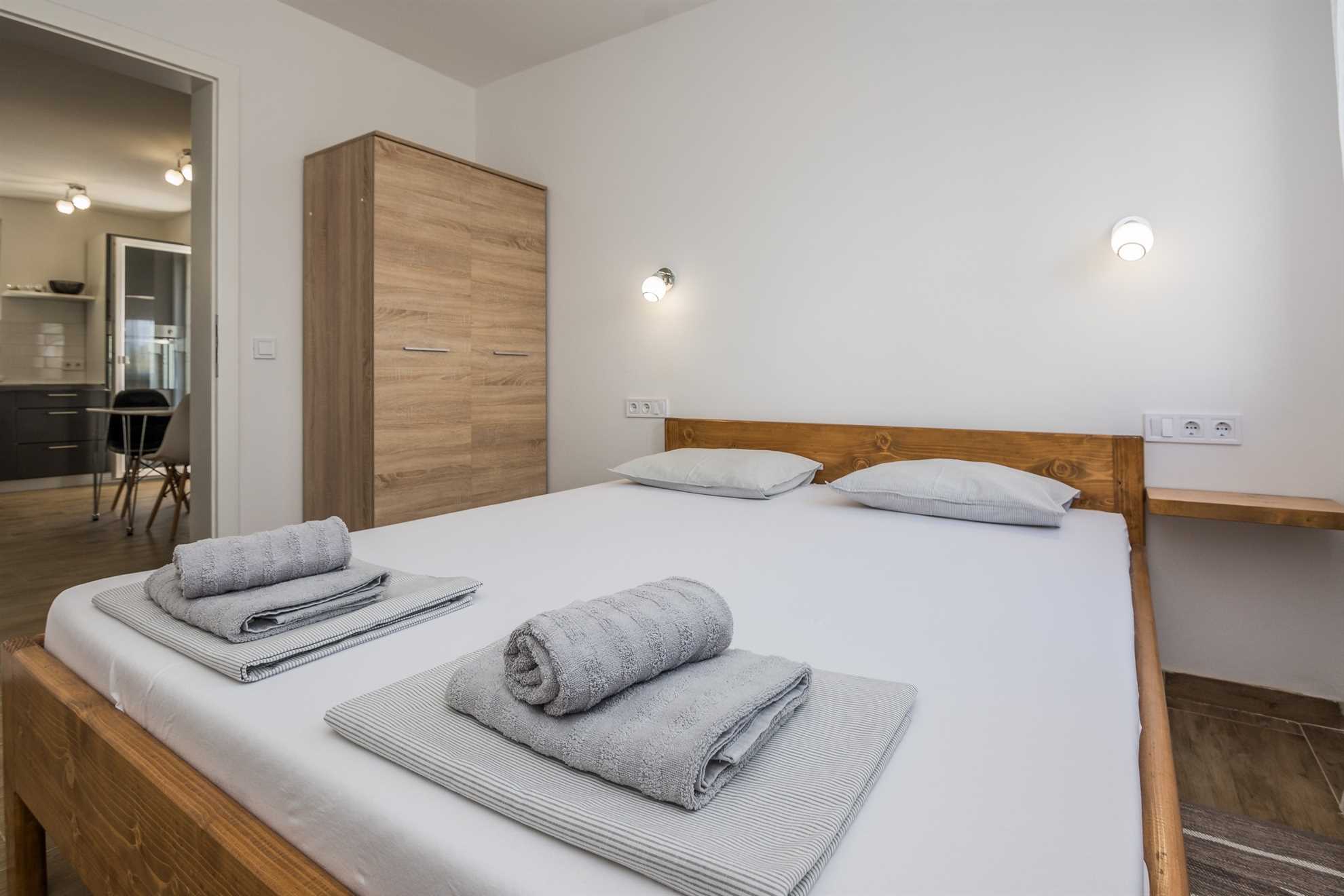 Newly furnished apartment | Quiet location | for 4-6 per.