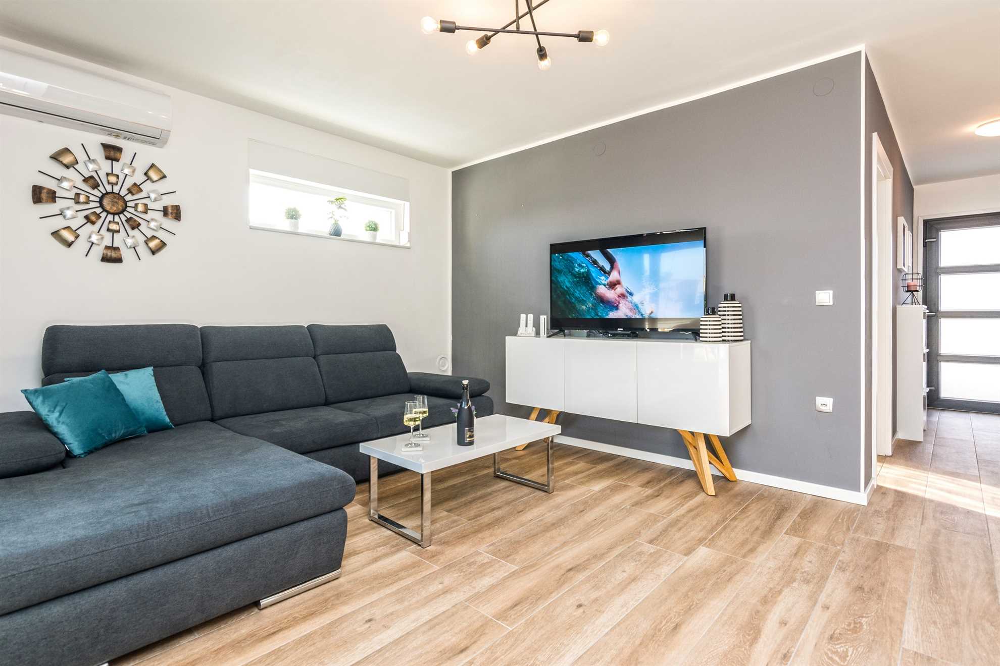 Villa za 6-8 osoba | Bazen | Moderan dizajn