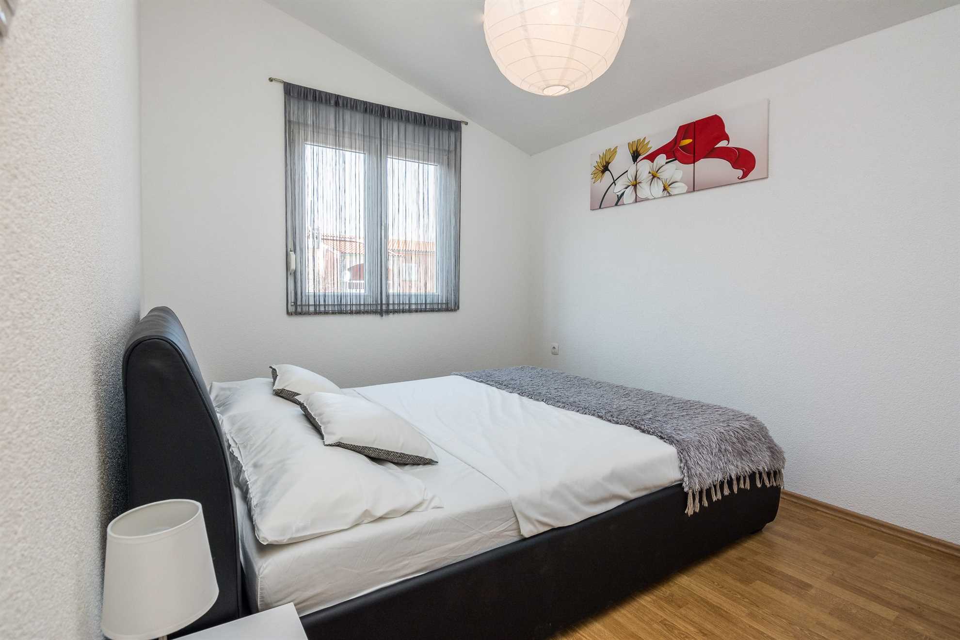 Ideal for 4-6 per. | Air conditioning, Wi-Fi, Satellite TV, BBQ