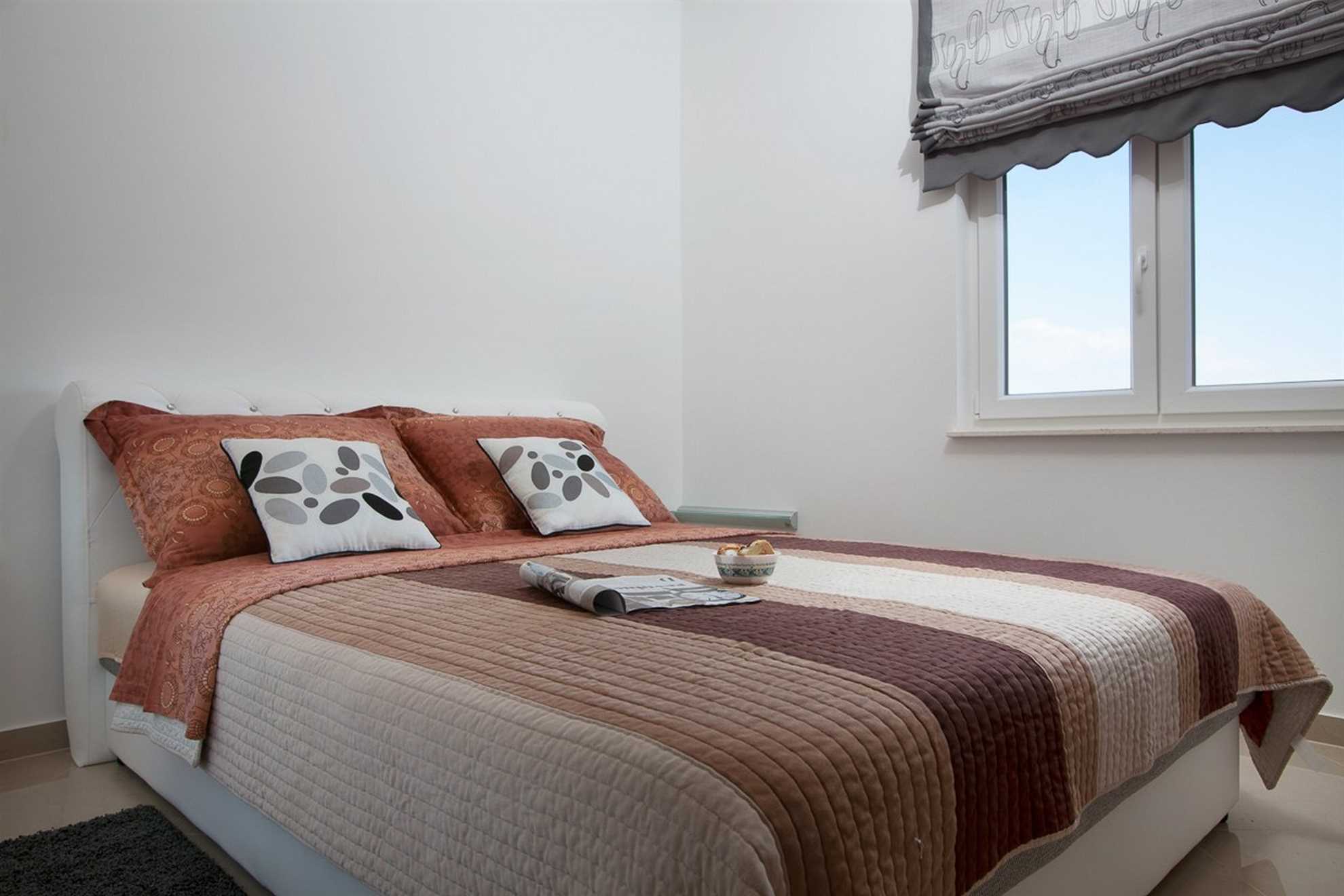 Luxury apartment | 20 m from beach | for 2-4 per.