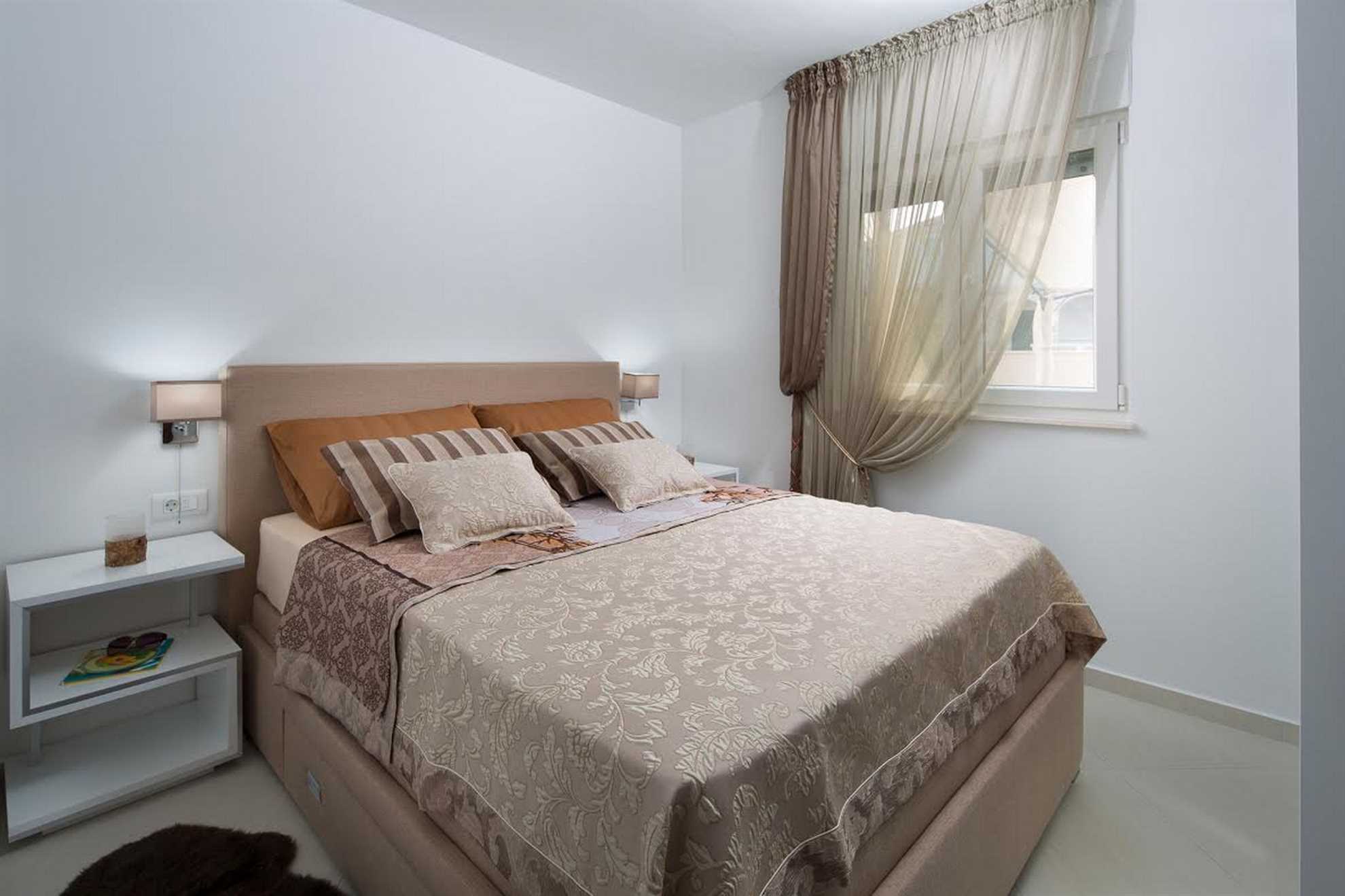 Just 10 meters to the sea | Holiday apartment for 4-6 persons