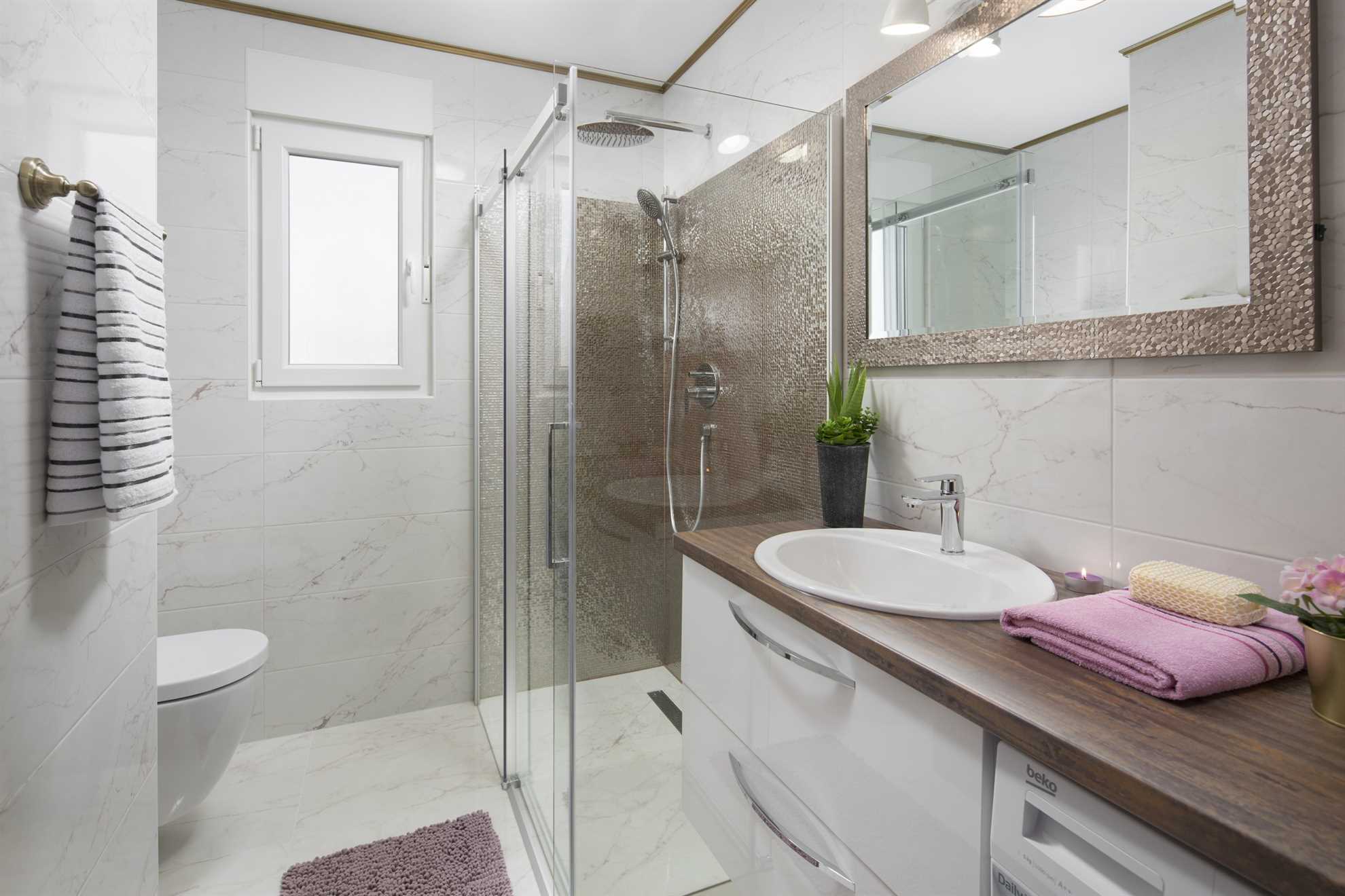 30 m from beach | luxorious apartment for 4 persons | with sea view