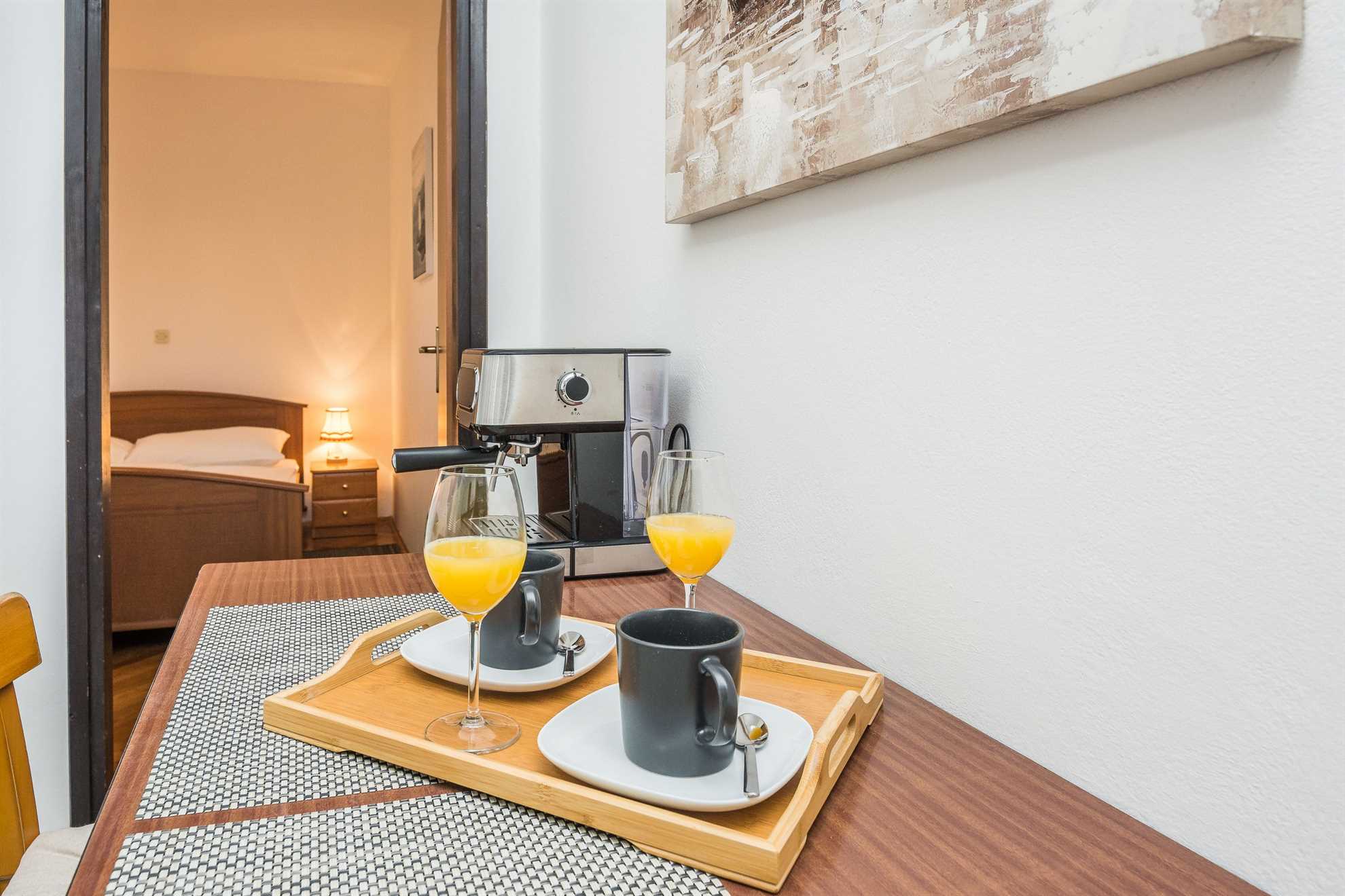 With air conditioning, Sat Tv and Wi-Fi | for 2 persons | quiet area