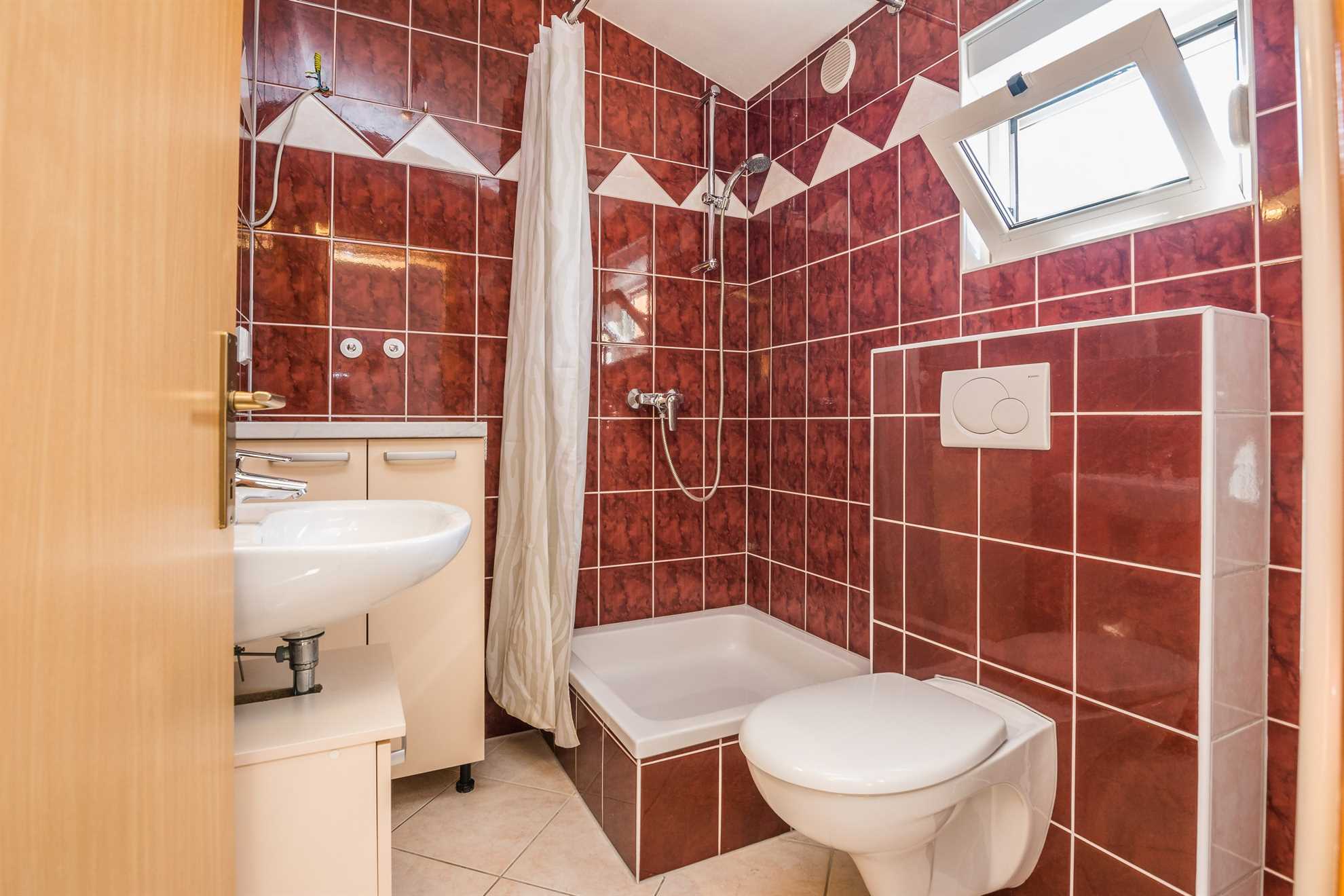 Just 300m from beach | apartment ideal for 2-4 persons
