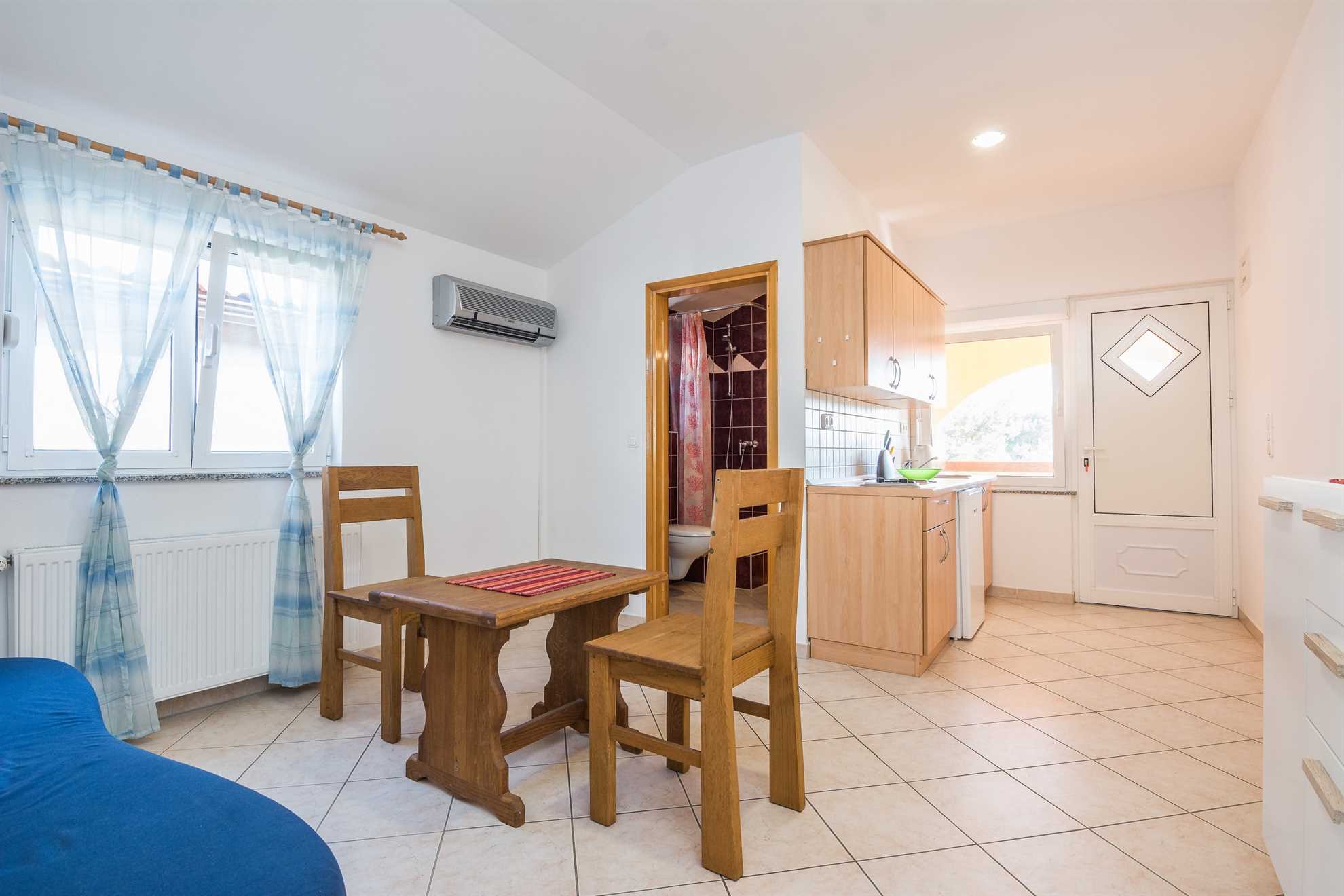 Apartment for 2-4 persons | just 300m from beach