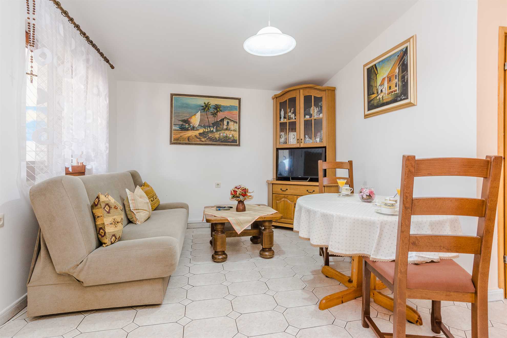 Apartment in a quiet location | for 4 people | Pets are welcome
