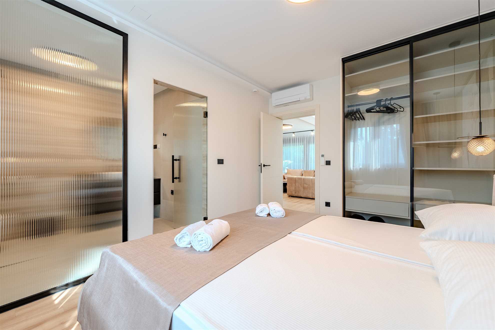 New and modern villa | For 6-7 persons | Private pool