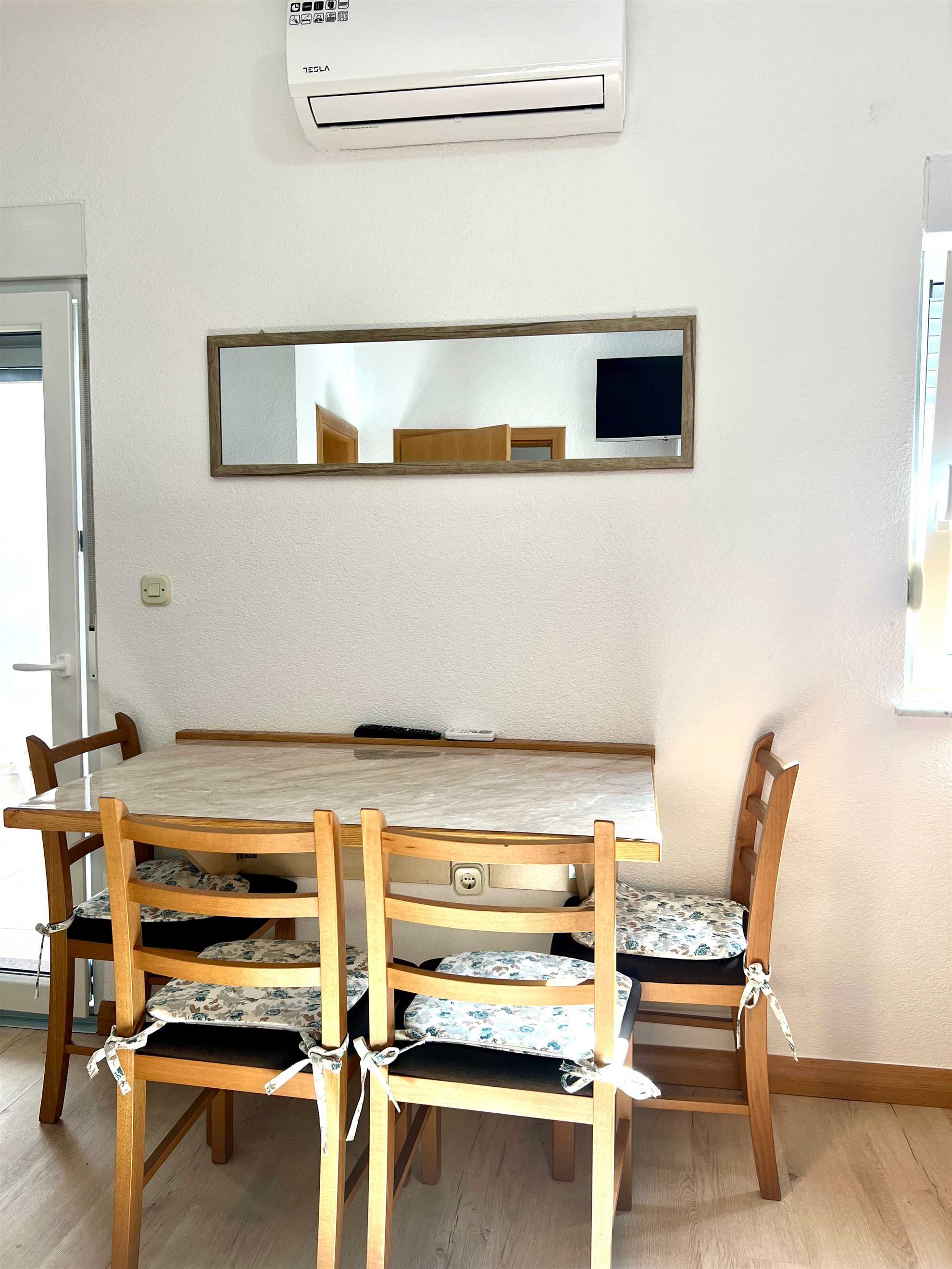 Just 100 m from beach | Partial sea view | For 2-4 persons