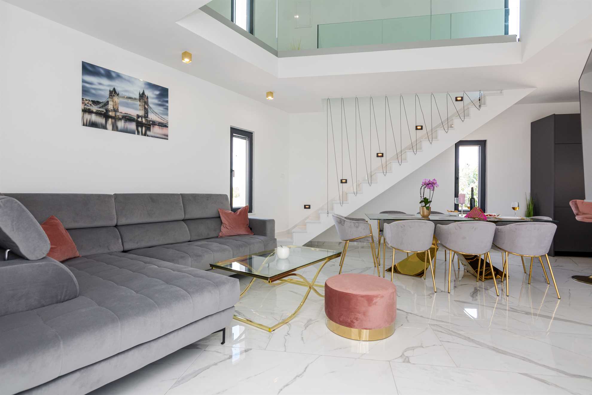 Luxorious villa with sea view | for 8 persons | 200 m from the sea