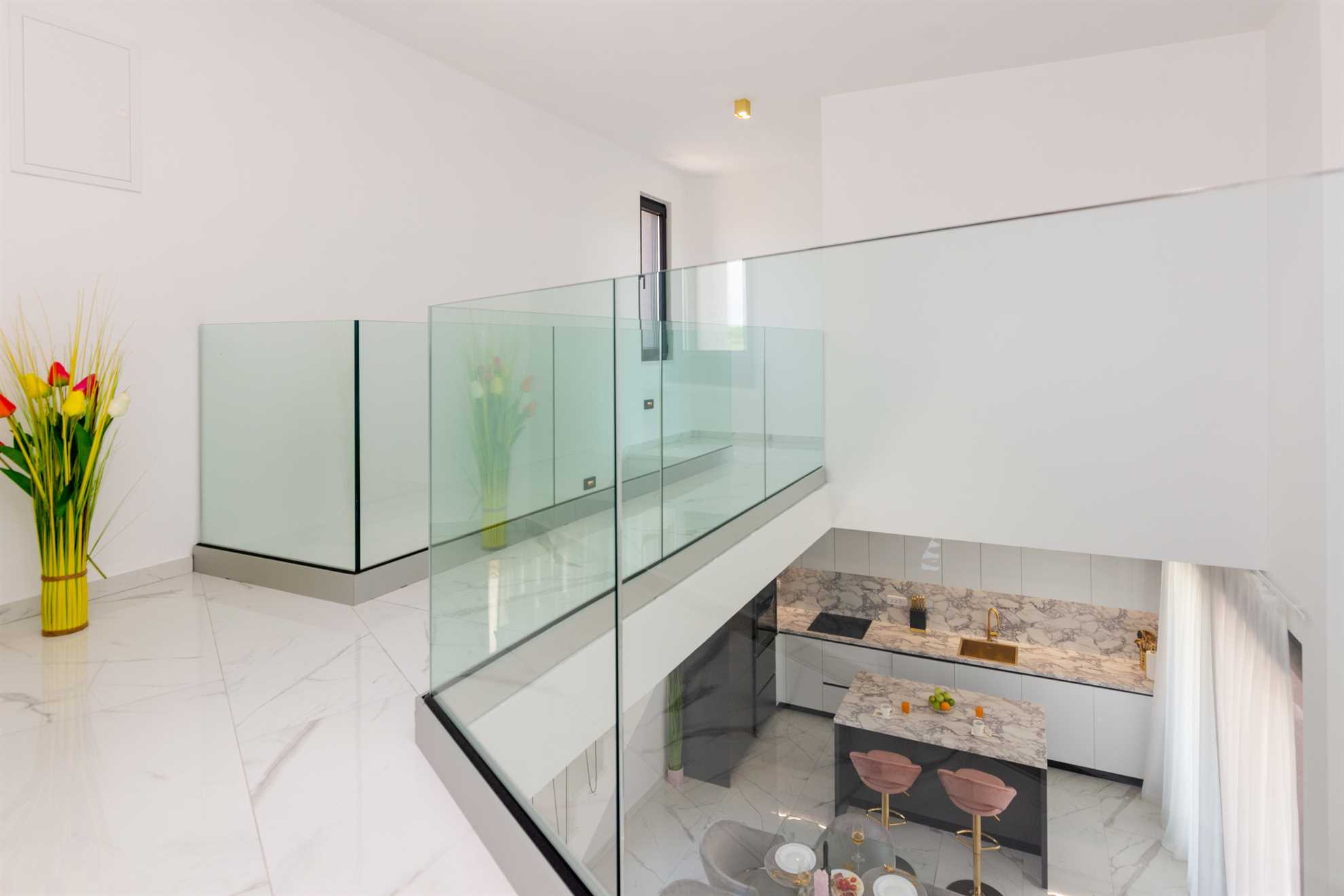 Luxorious villa with sea view | for 8 persons | 200 m from the sea