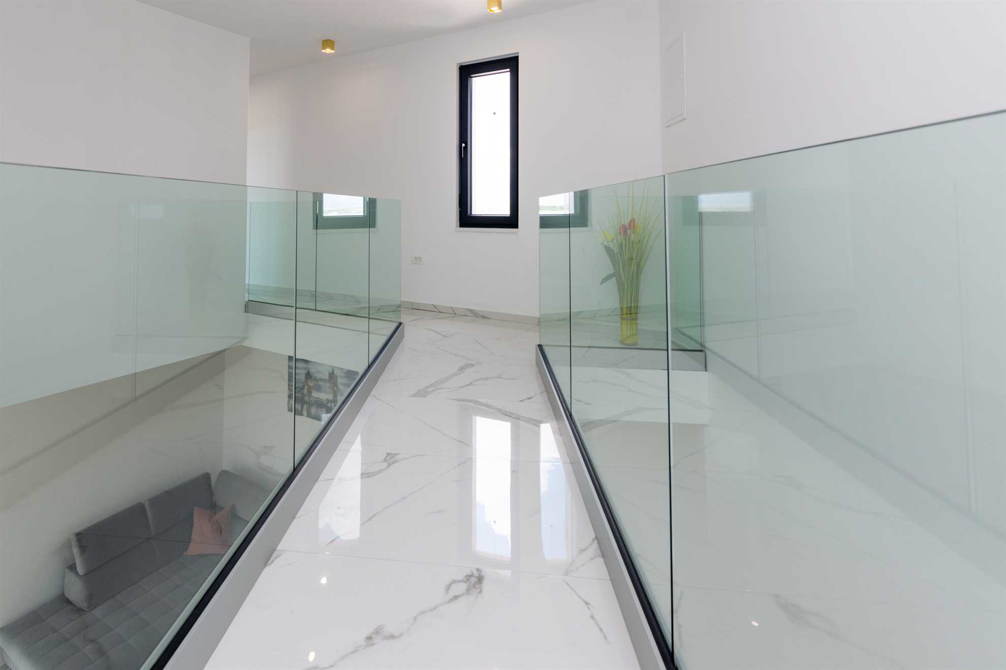 Luxorious villa with sea view | for 8 persons | 200 m from the sea
