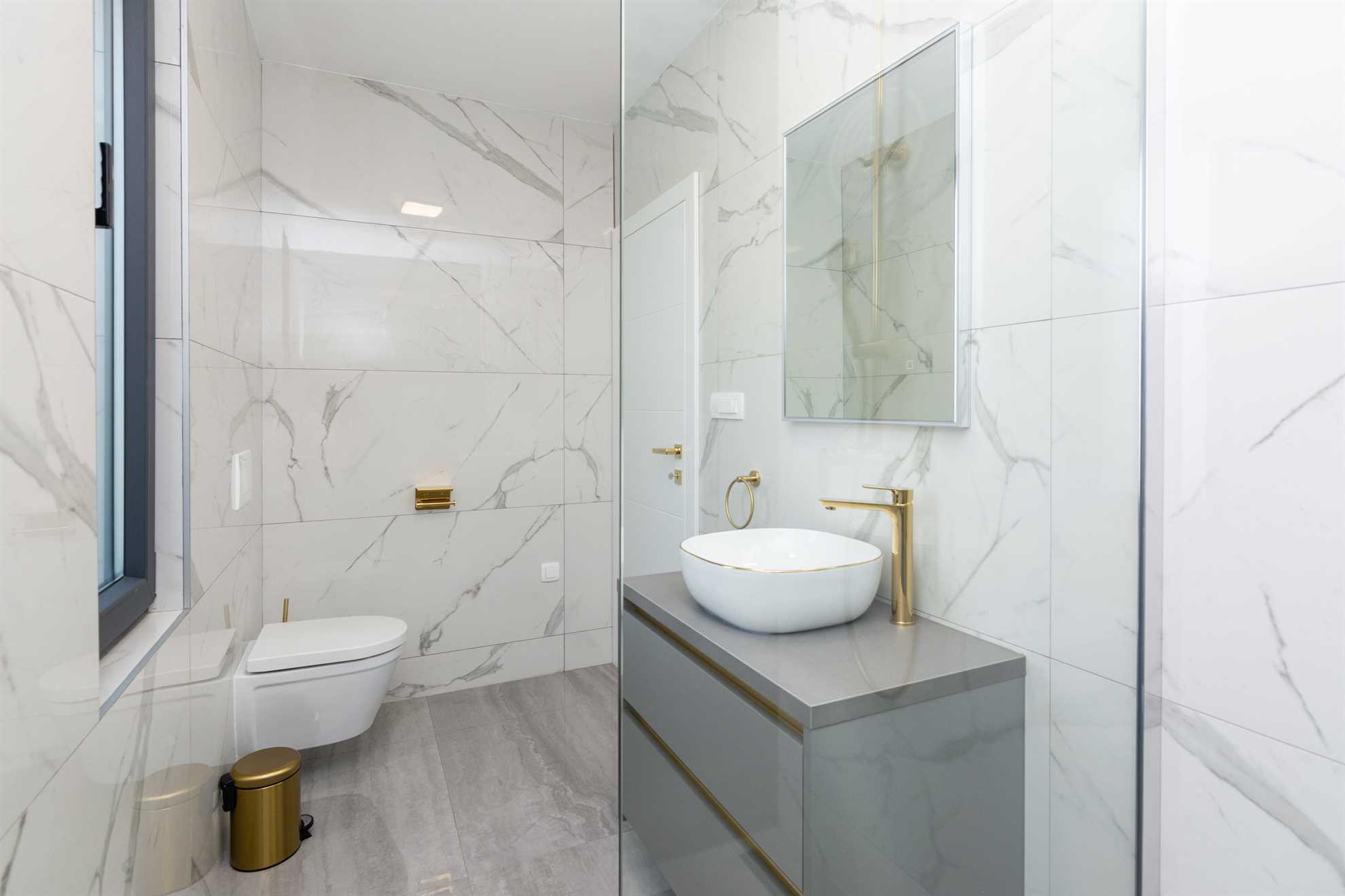 Luxorious villa with sea view | for 8 persons | 200 m from the sea