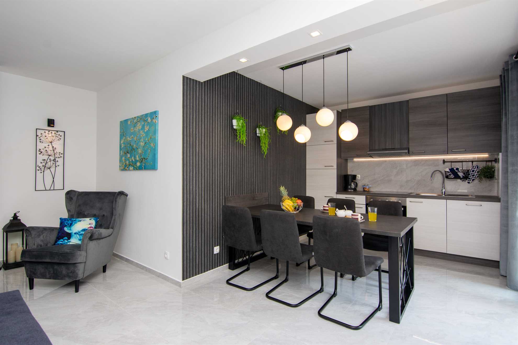 Deluxe apartment | for 4 persons | Private swimming pool
