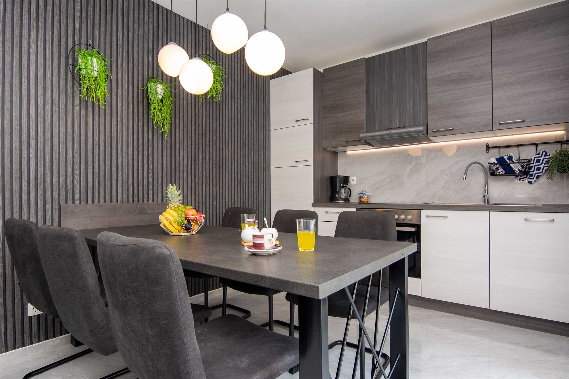 Deluxe apartment | for 4 persons | Private swimming pool
