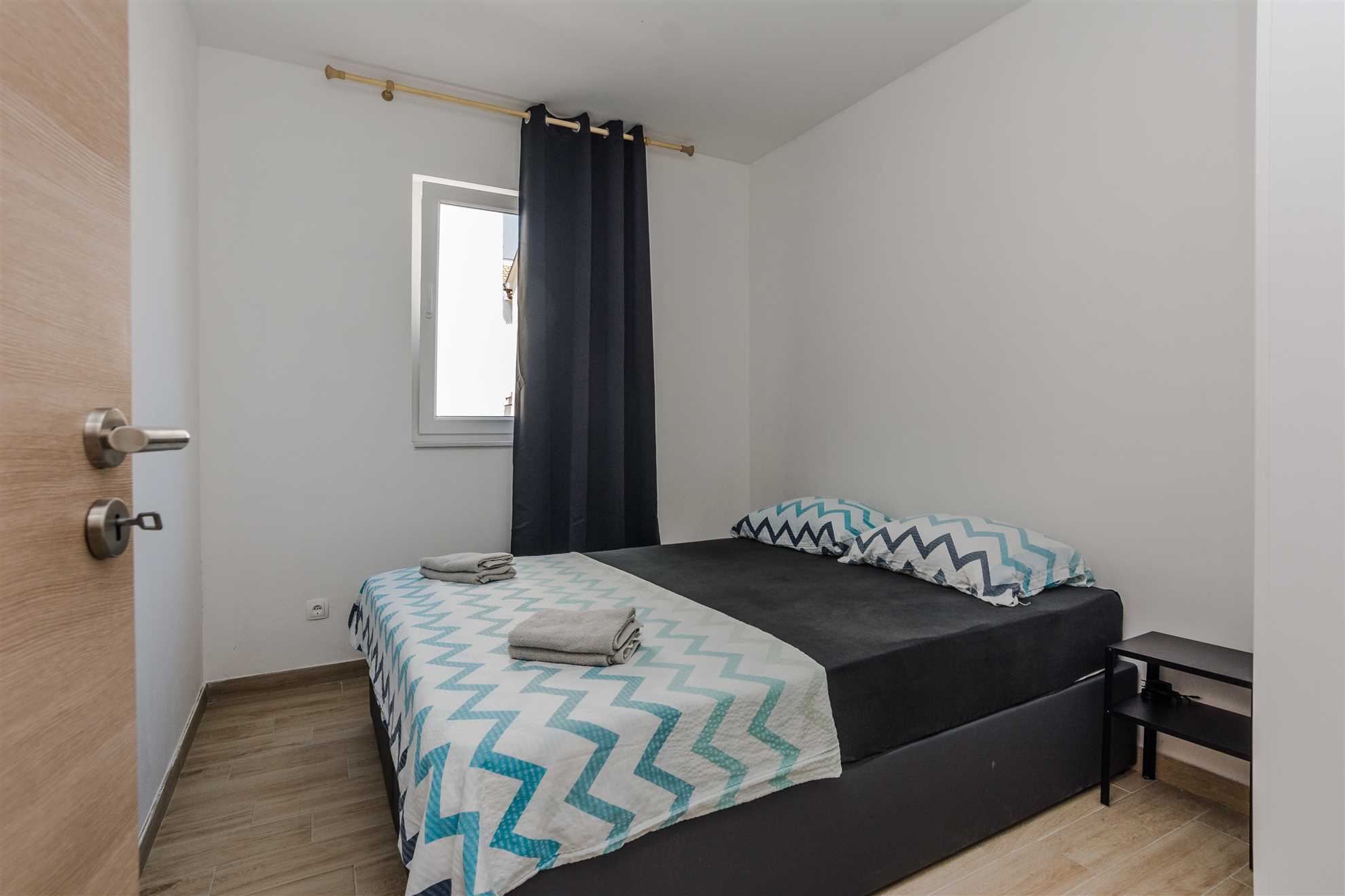 Comfortable apartment for 2-4 people | air conditioning, internet, grill |120 m from the sea