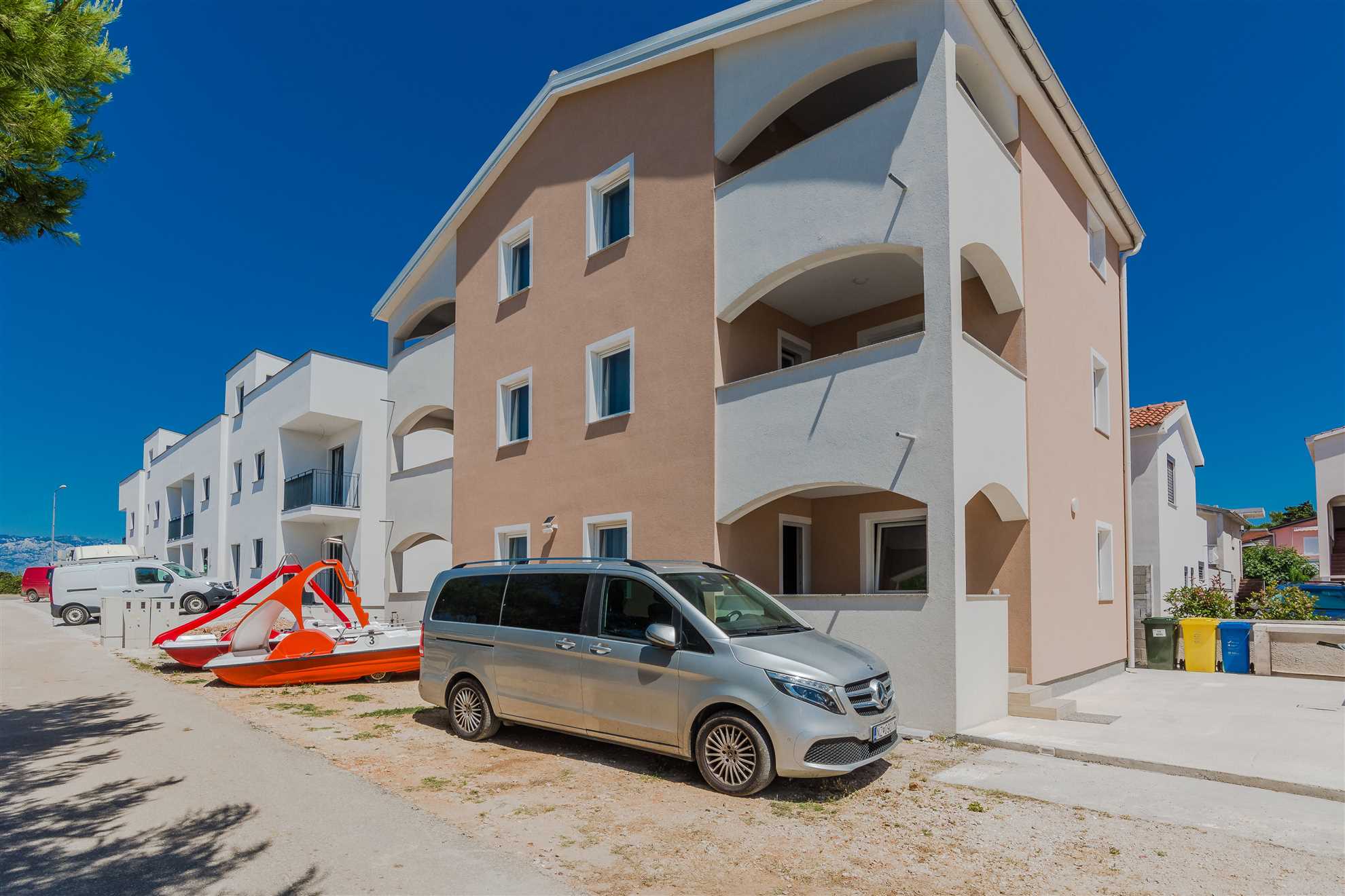 Fully equipped apartment | for 4 persons | just 120 m from beach