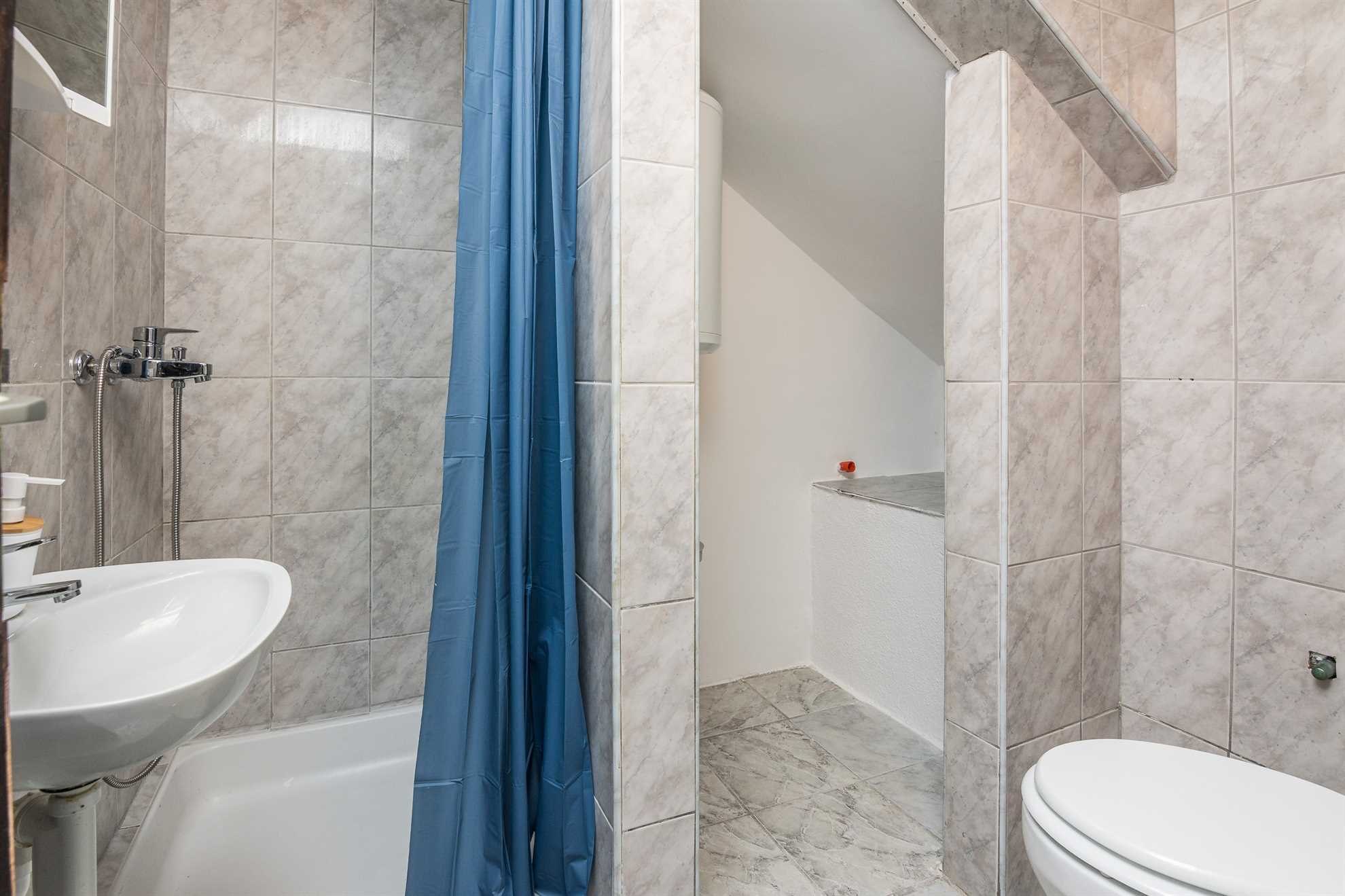 Apartma v pritličju za 3-5 oseb | Klima, SAT TV, Wi-Fi internet