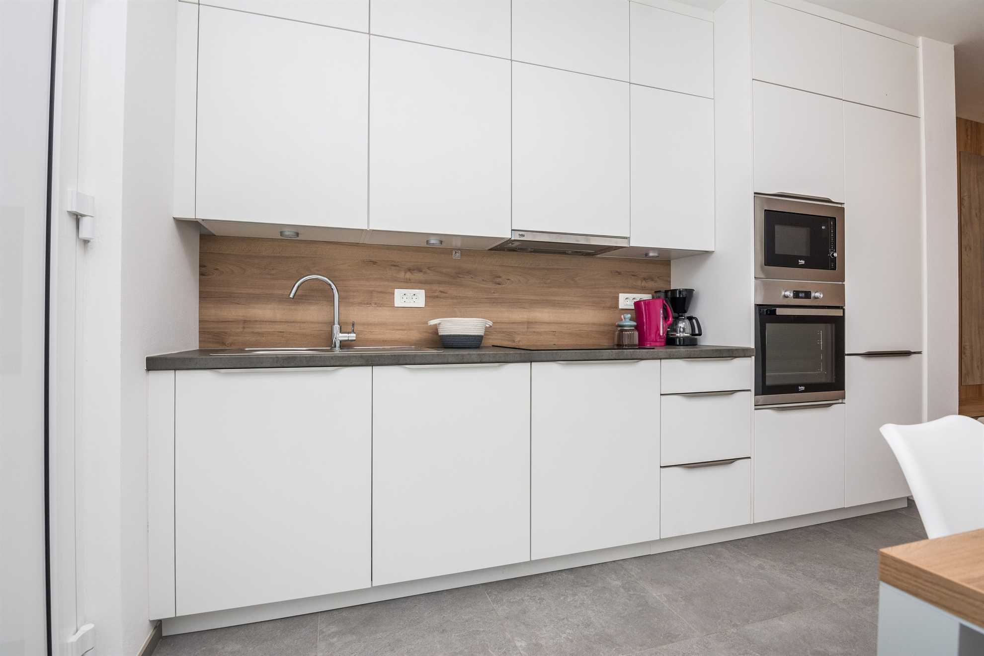 Deluxe apartment for 4-6 persons | on the island of Vir | New