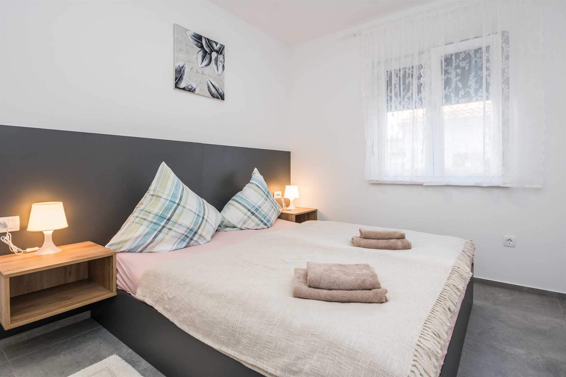 Deluxe apartment for 4-6 persons | on the island of Vir | New