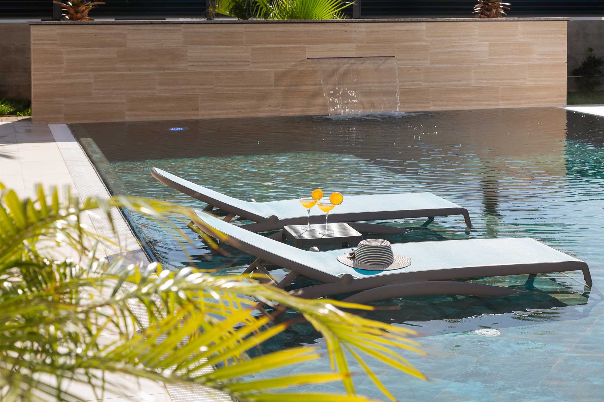 5 Sterne LUX Villa | für 12 Personen | Pool, Jacuzzi, Sauna, Fitnessstudio