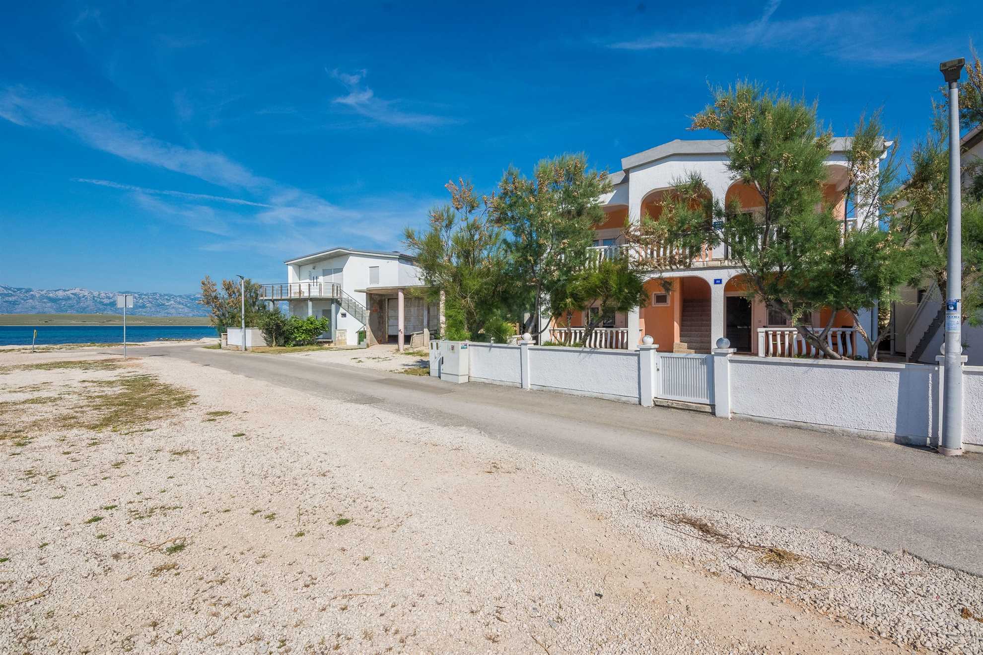Sea view | Accommodation for 2-4 people