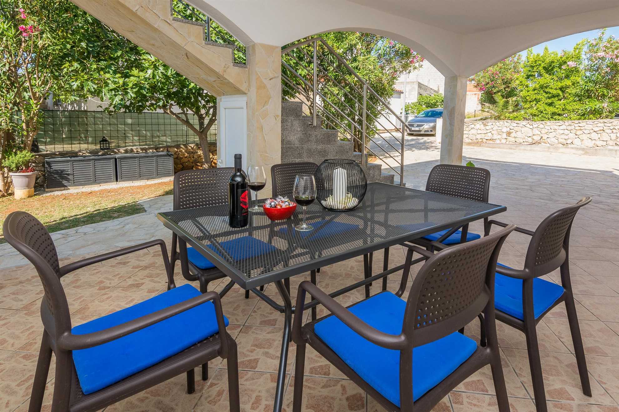 Apartment in a quiet area | for 4 persons | 20 m from beach