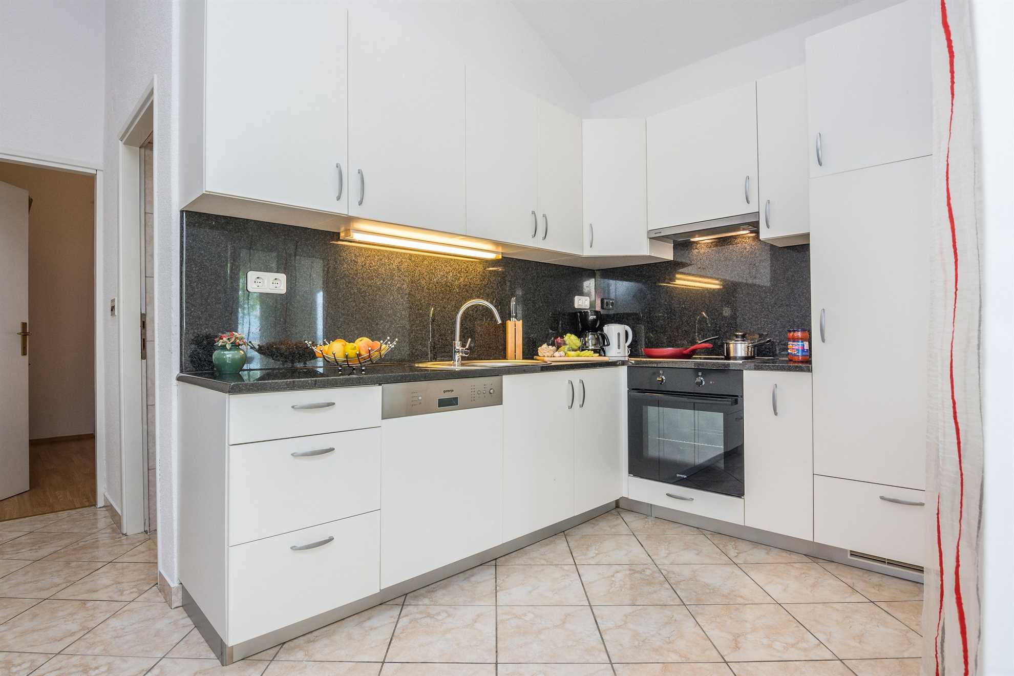 Apartment in a quiet area | for 4 persons | 20 m from beach