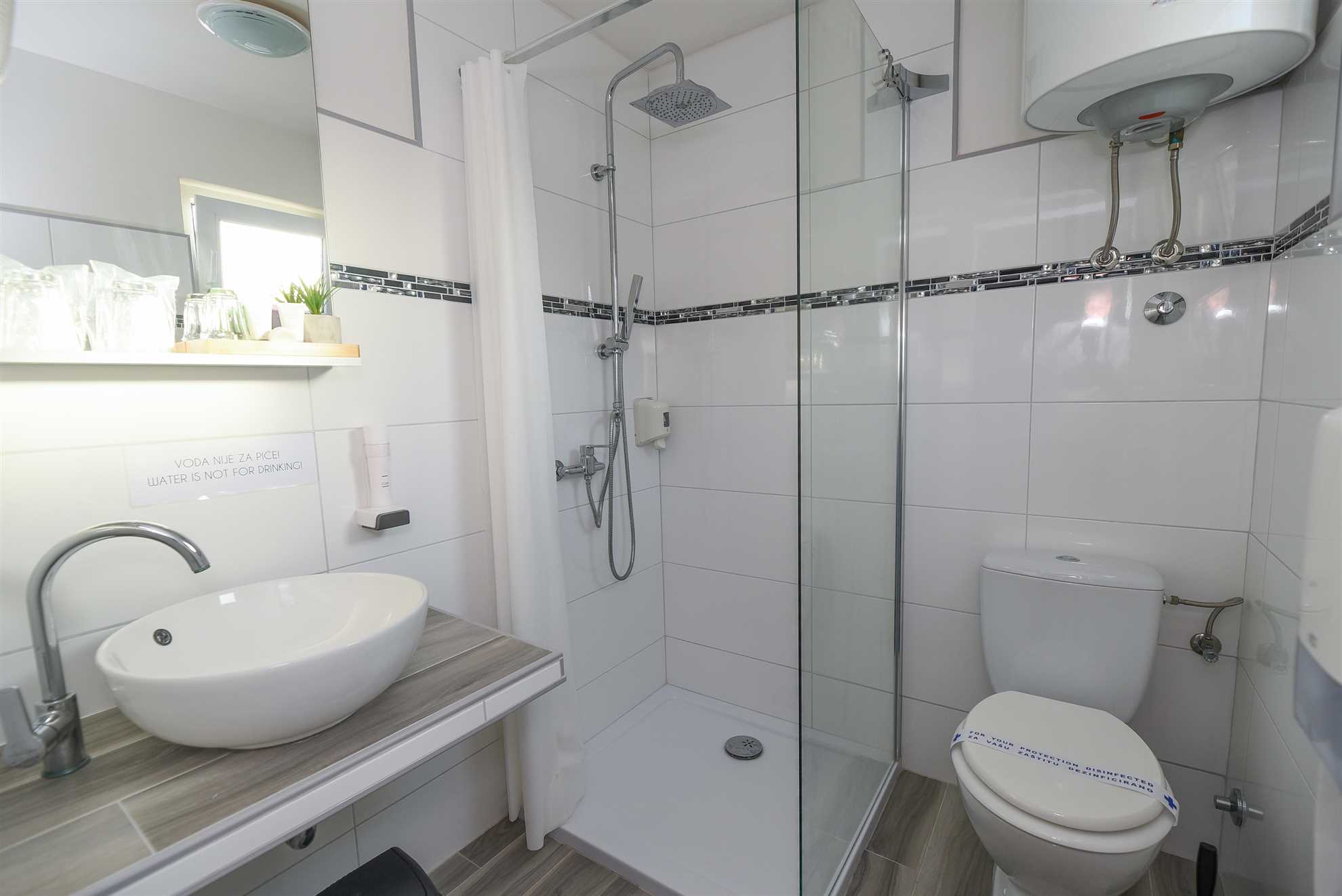Zimmer ideal für 2-3 Personen | in ruhige Lage | Haustiere sind willkommen