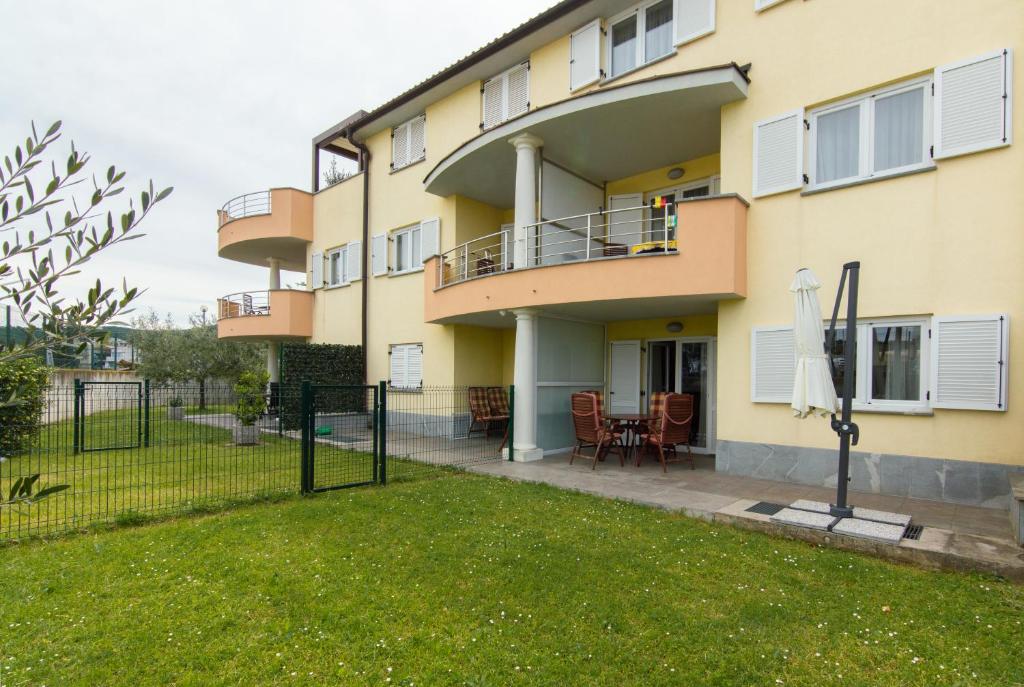 Marina Portoroz - Two bedroom Apartment with Terrace Rose M