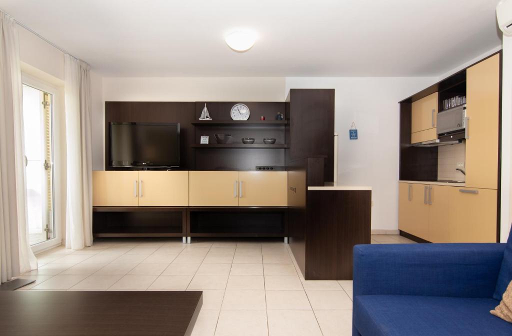 Marina Portoroz - Two bedroom Apartment with Terrace Rose M