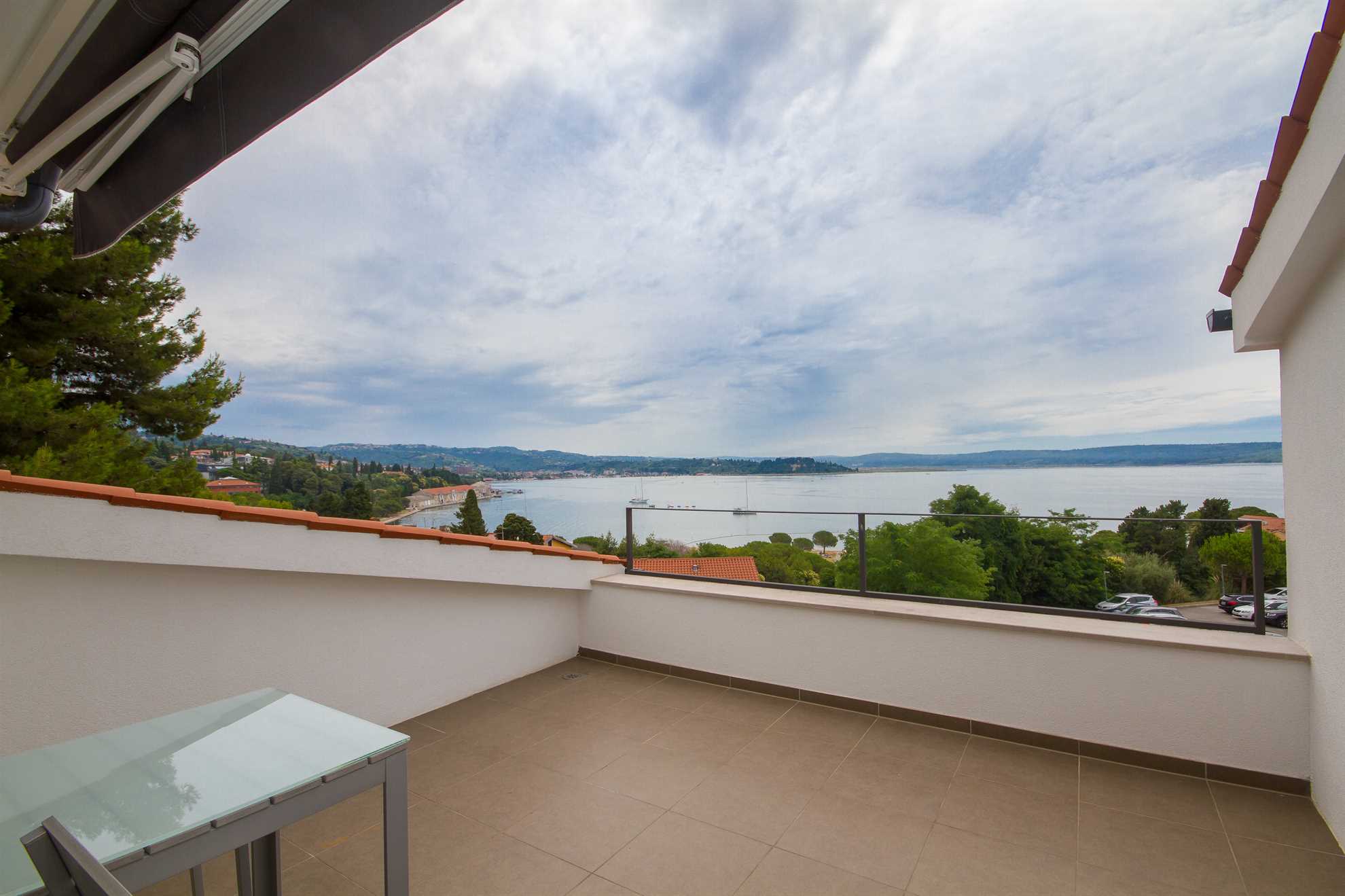 Deluxe Double room with Balcony & Sea View N&N1 Portoroz