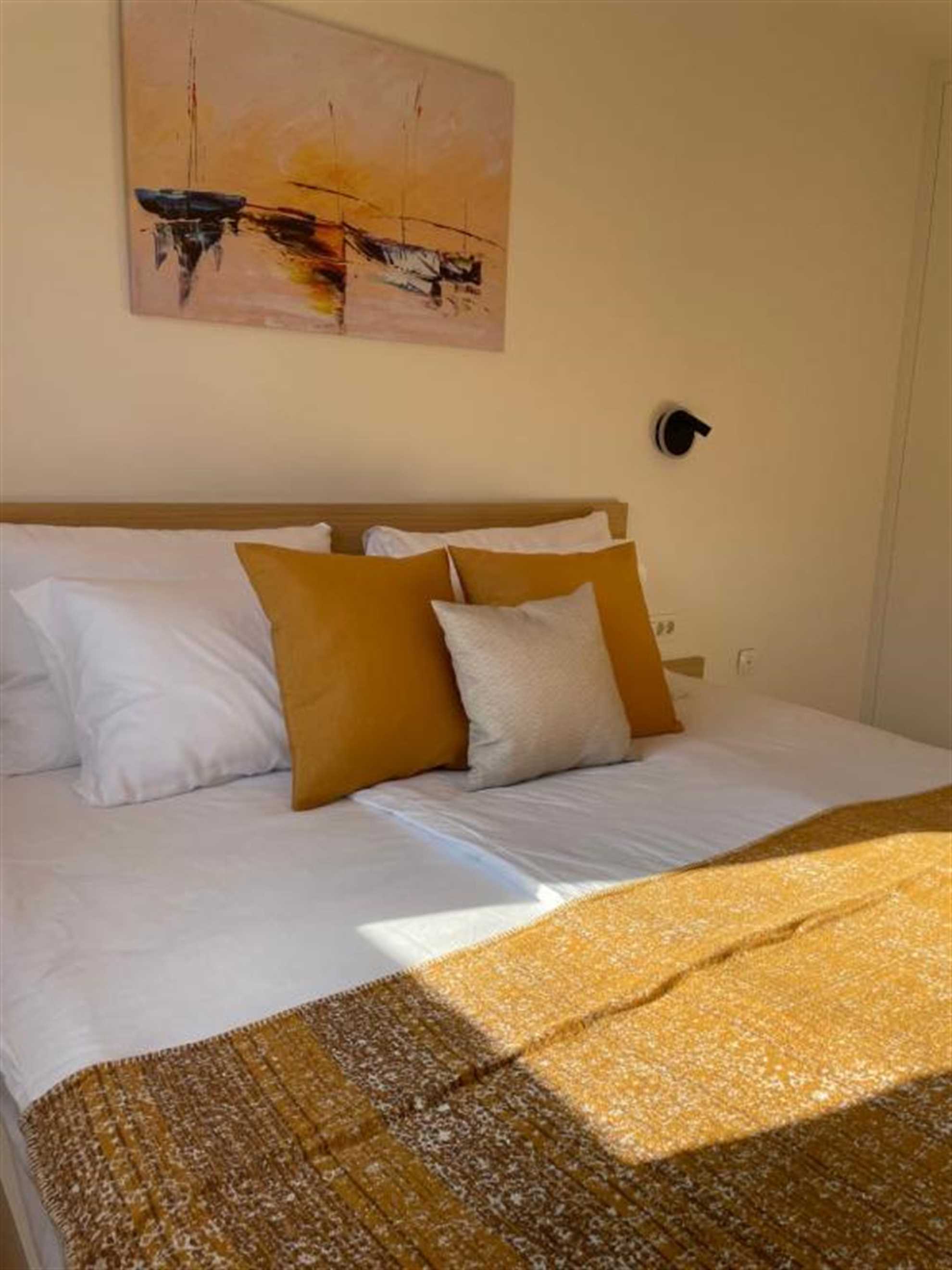 One Bedroom Apartment with Balcony & Sea view 210