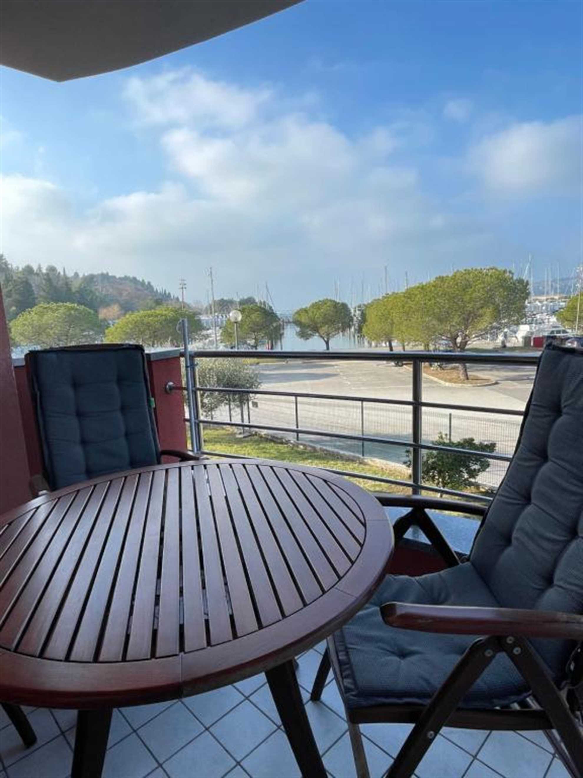 One Bedroom Apartment with Balcony & Sea view 210