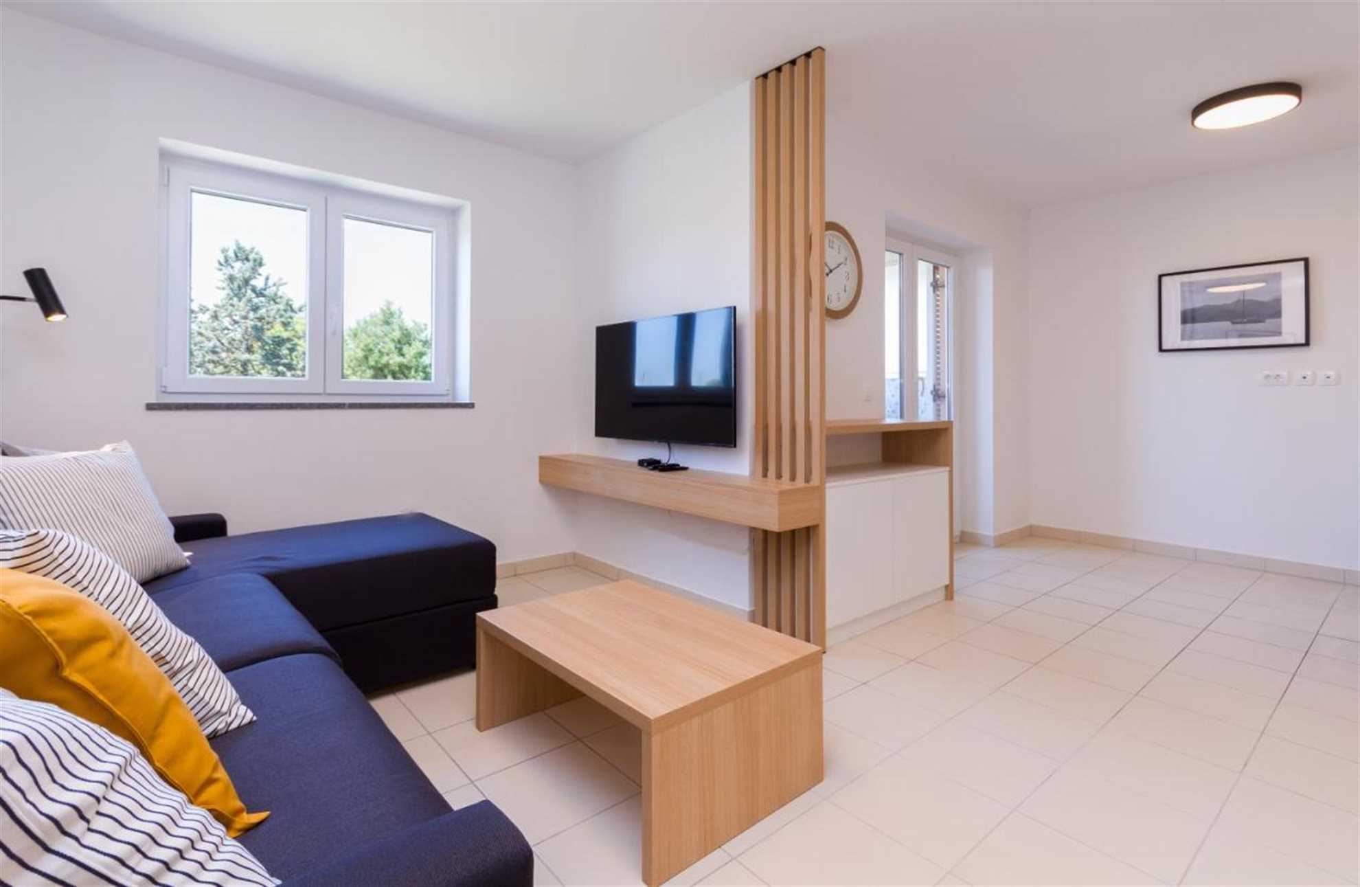 One Bedroom Premium Apartment 310 with Balcony and Sea side