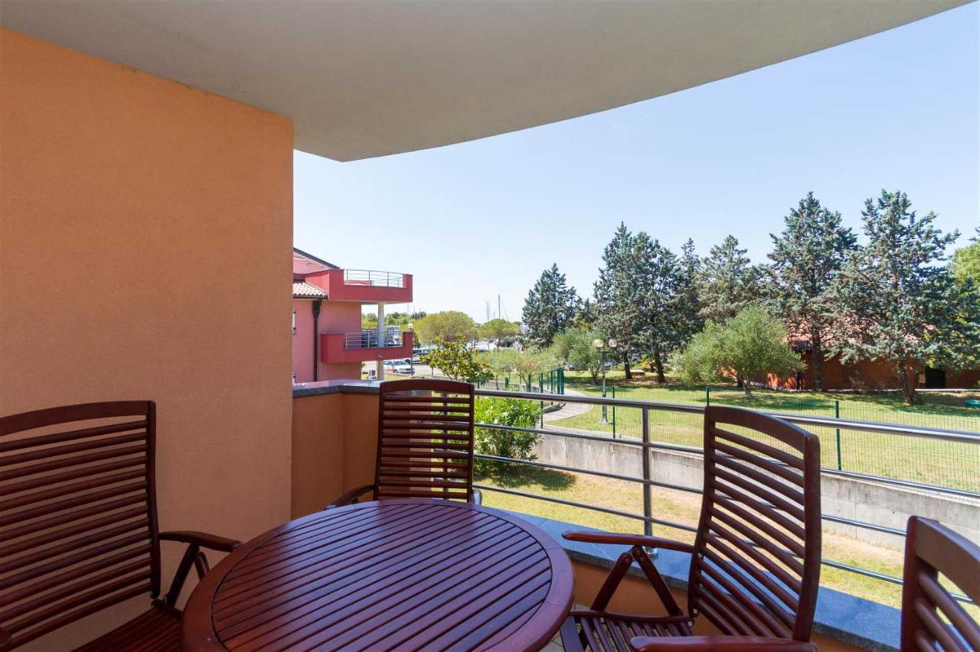 One Bedroom Premium Apartment 310 with Balcony and Sea side