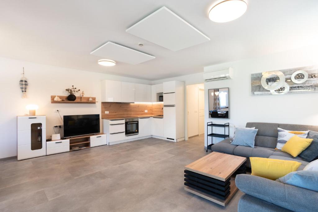 Marina Portoroz - Two Bedroom Apartment with Terrace Ammonite