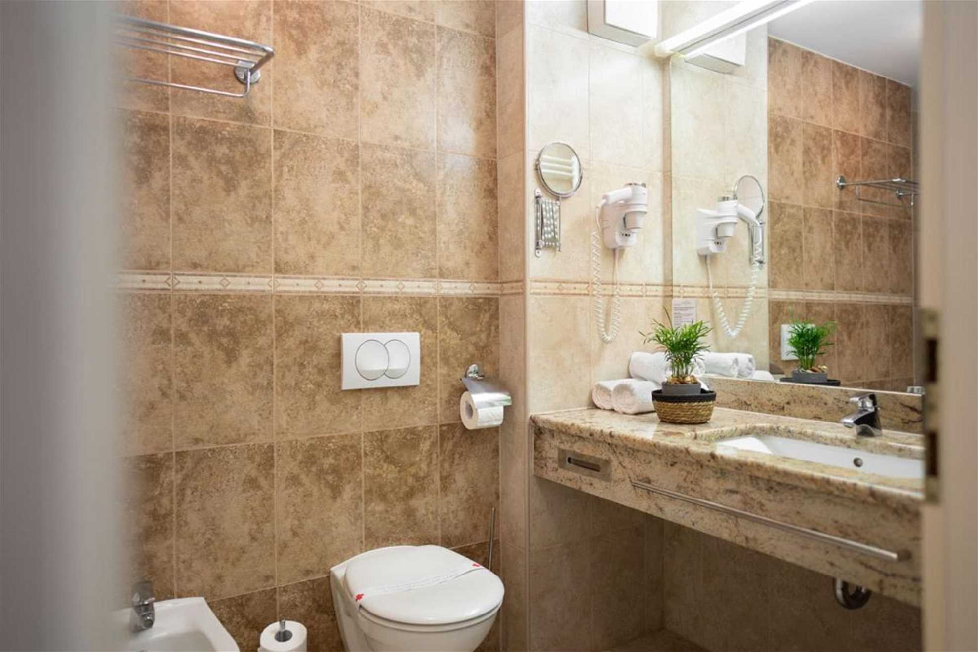 Marina Portoroz - One Bedroom Deluxe Apartment with Terrace Ponent 602