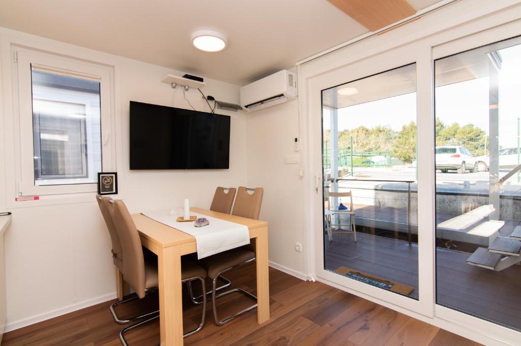 Eldamar Floating House Marina Portorož