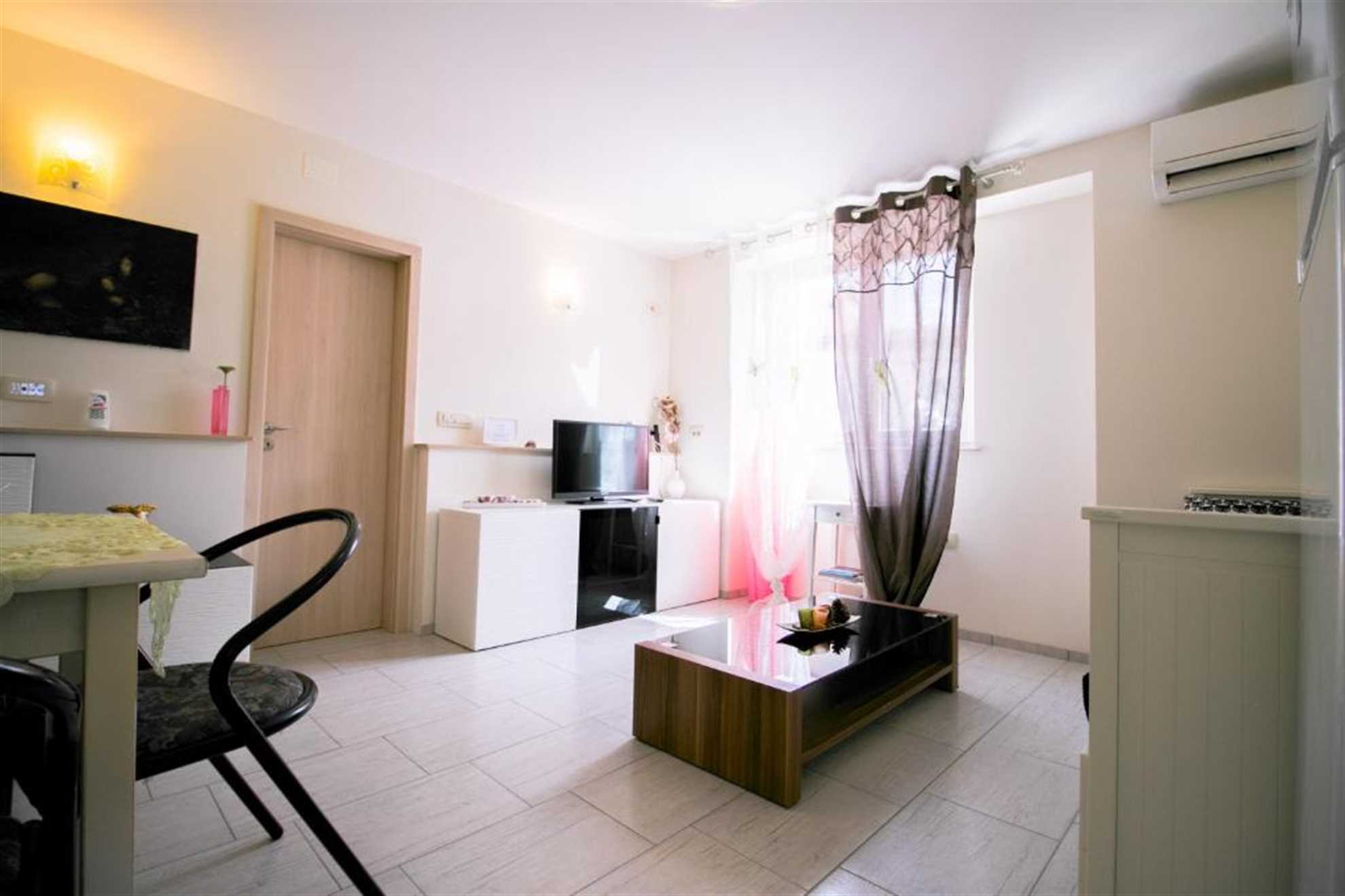 One Bedroom Apartment with Terrace Apartim Piran