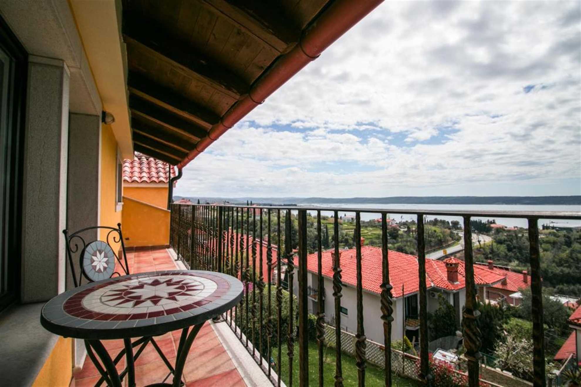 Penthouse Duplex with Balcony & Sea view Apartim Piran