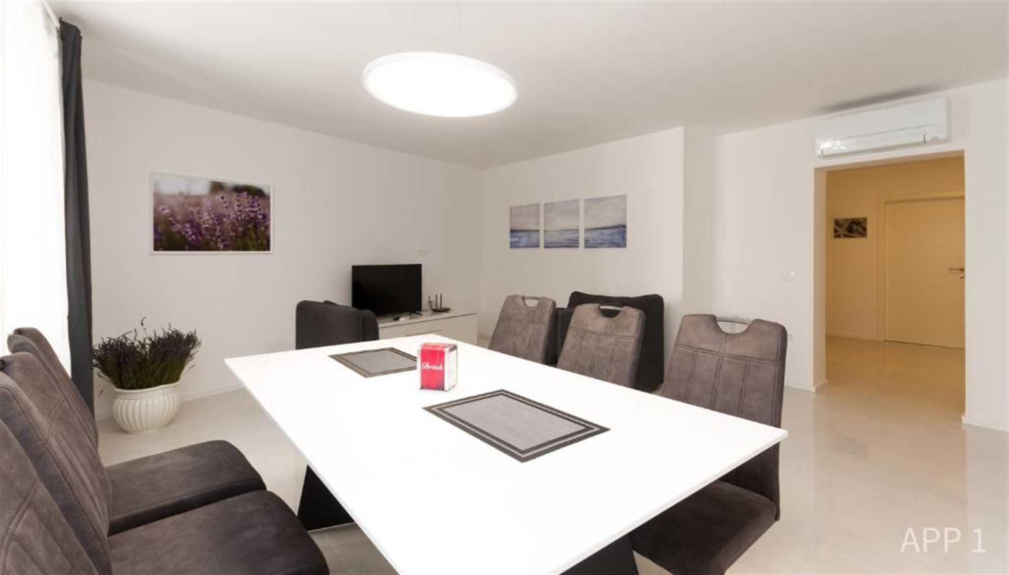 Premium Two Bedroom City Center Apartment Tartini 1 Piran