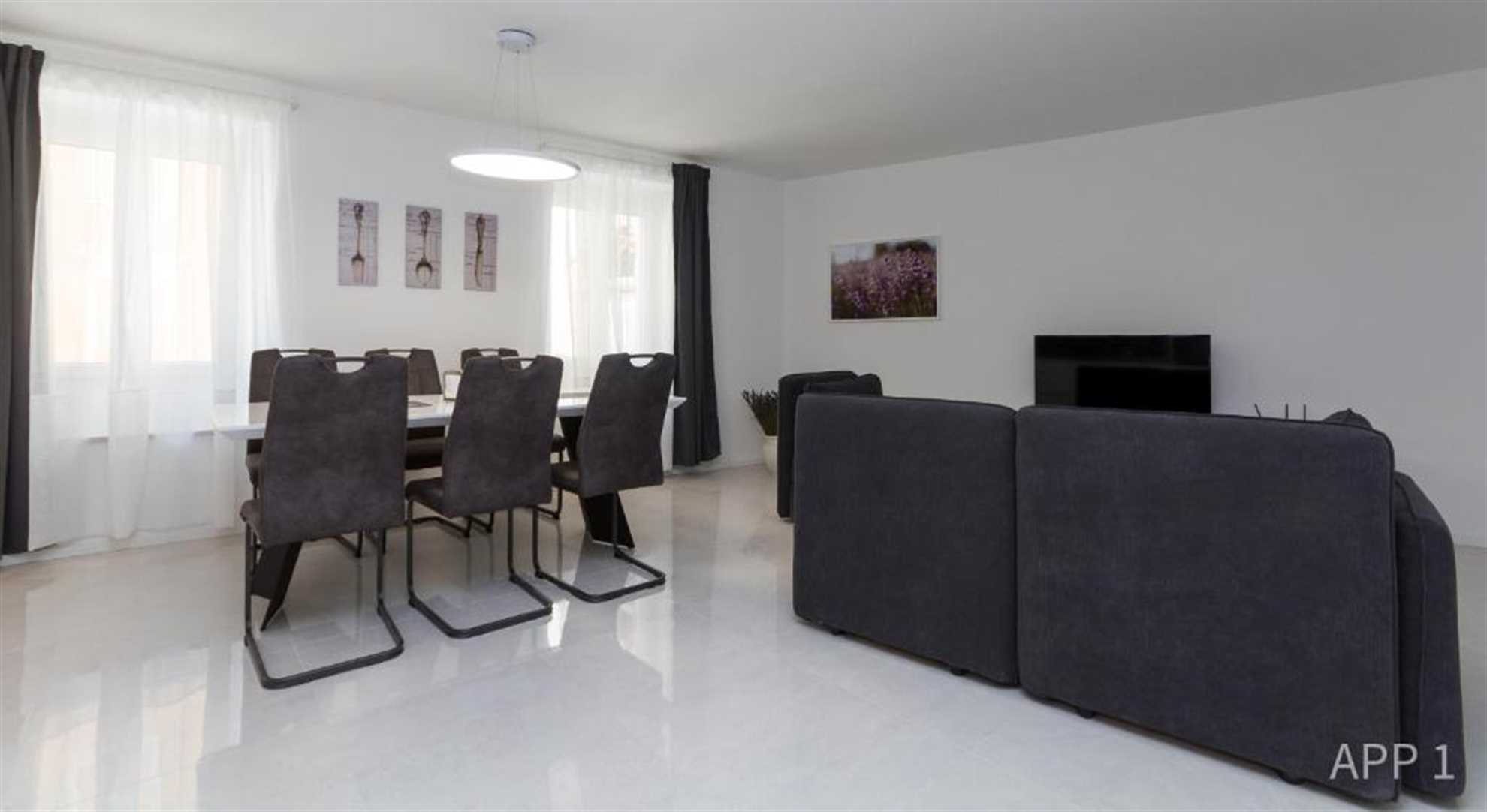 Premium Two Bedroom City Center Apartment Tartini 1 Piran