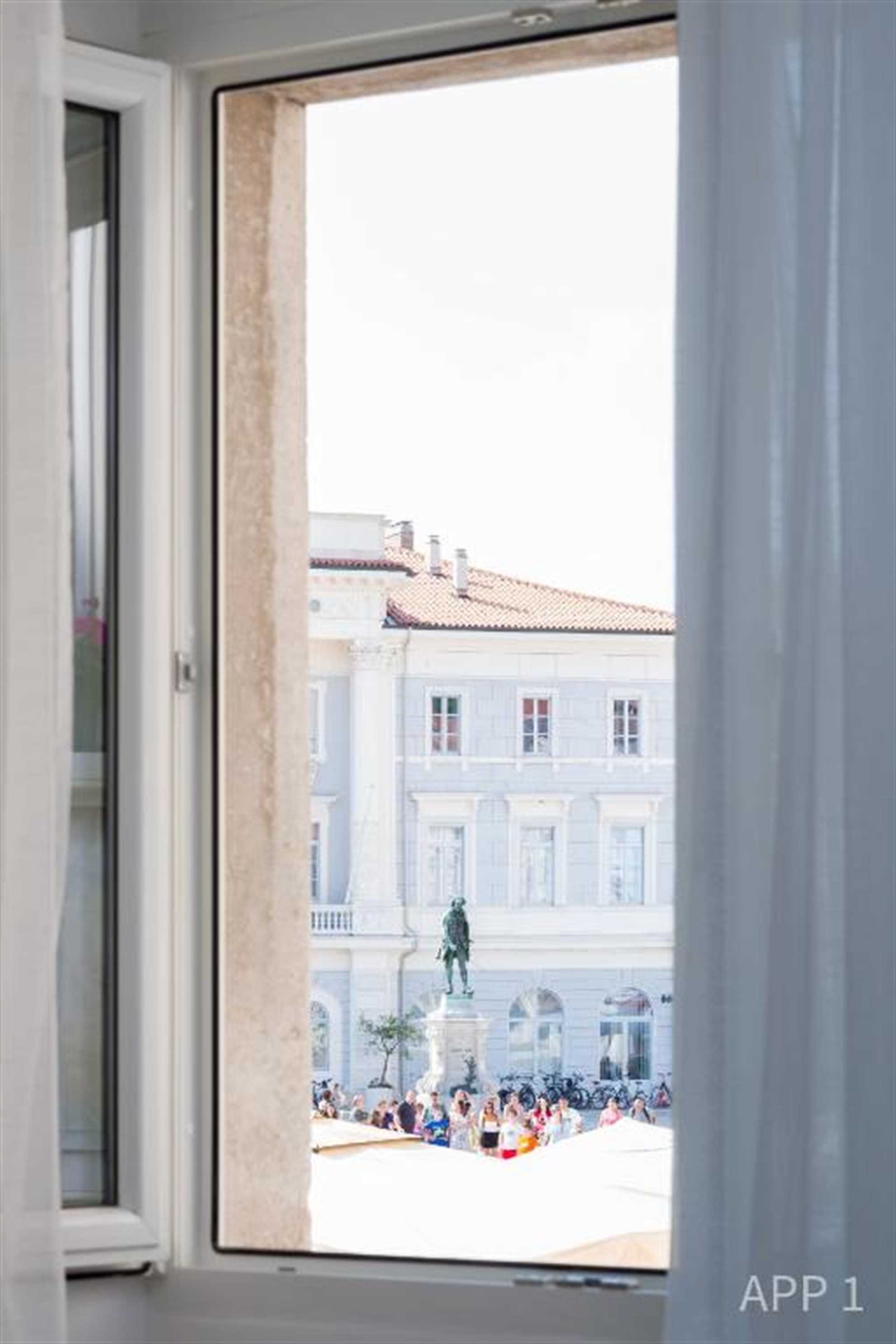 Premium Two Bedroom City Center Apartment Tartini 1 Piran
