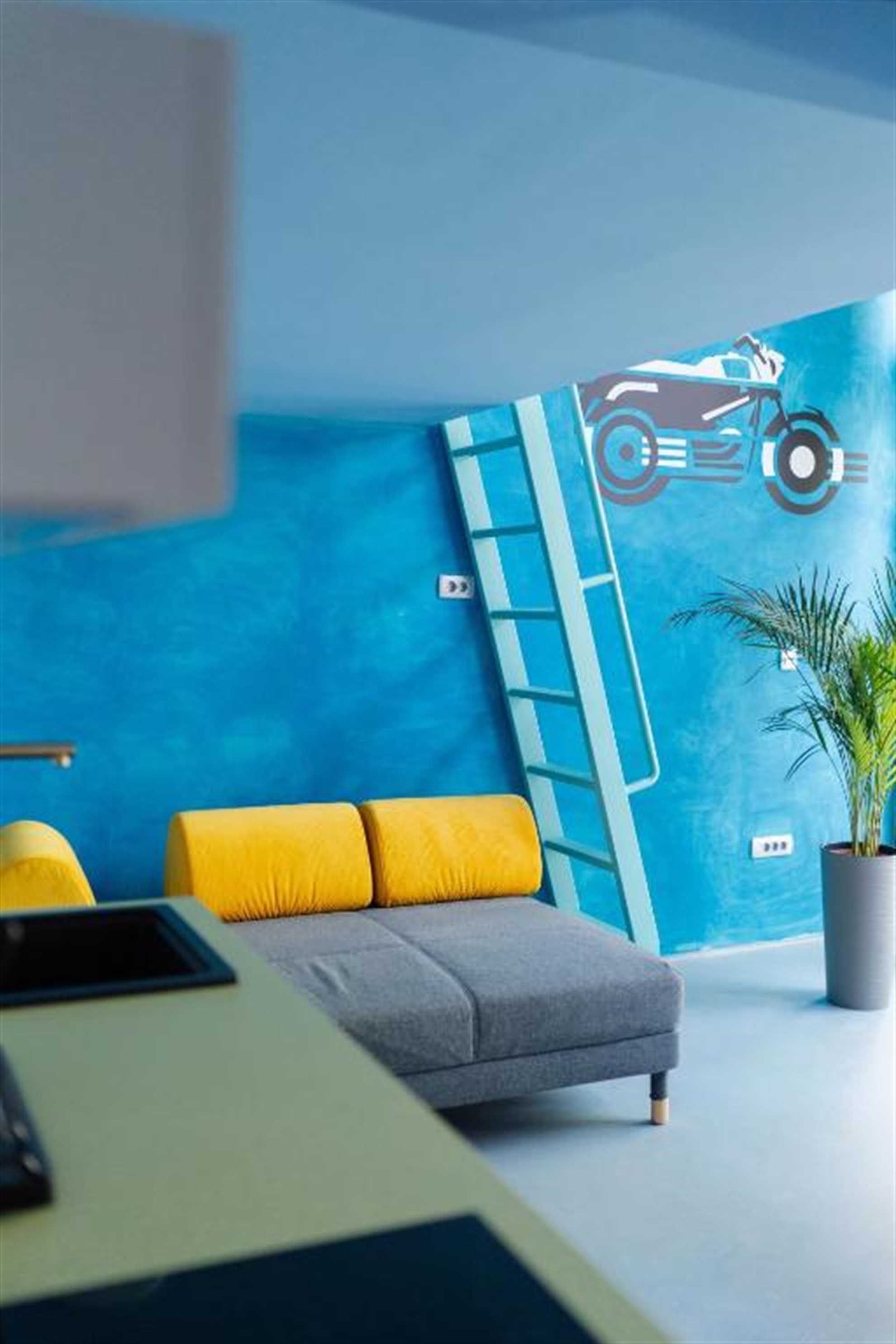 Design Studio Apartment Cop Tomosmatik Koper