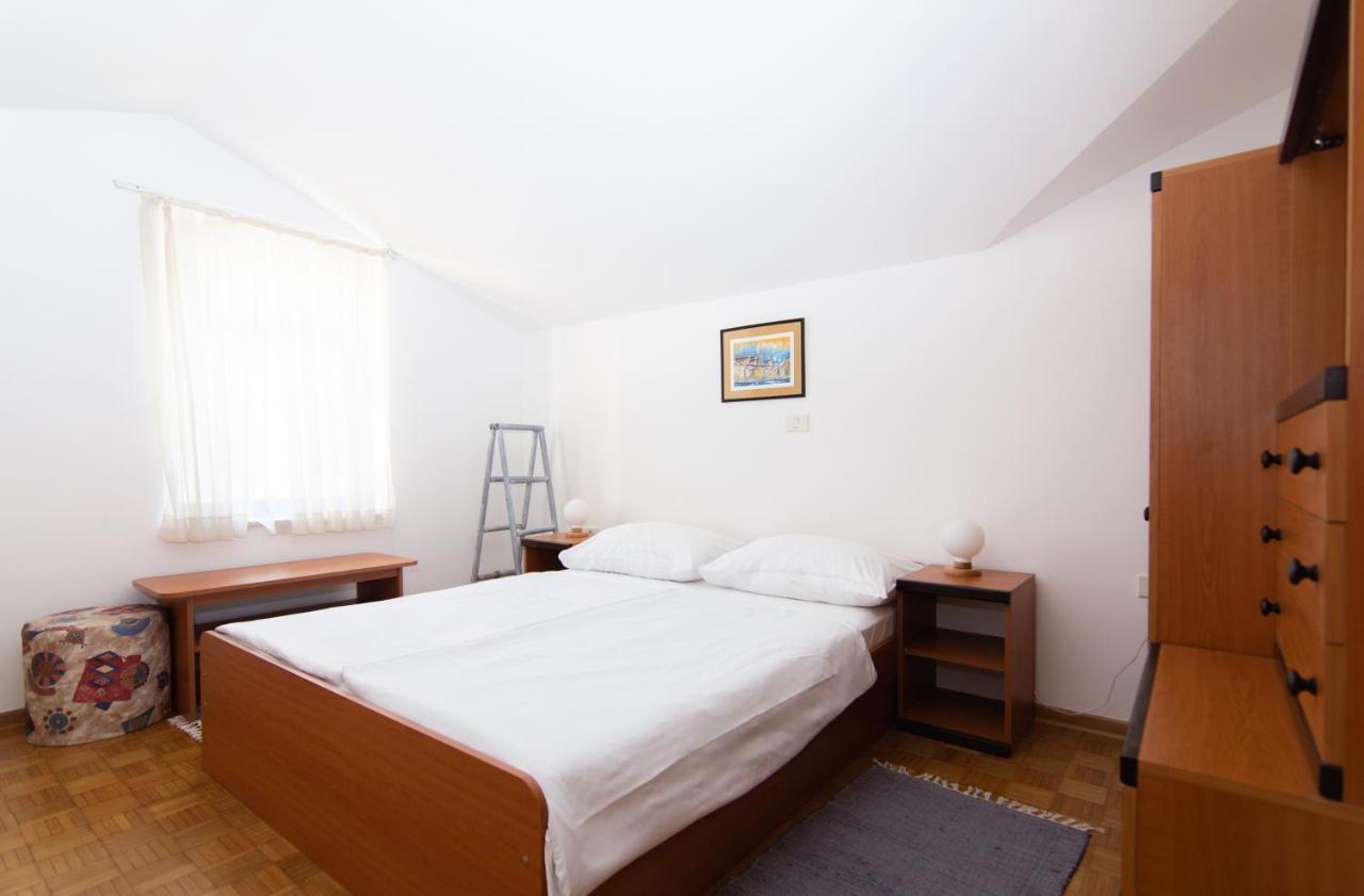 Beachfront Two Bedroom Apartment with Sea view Sunny Beach Piran